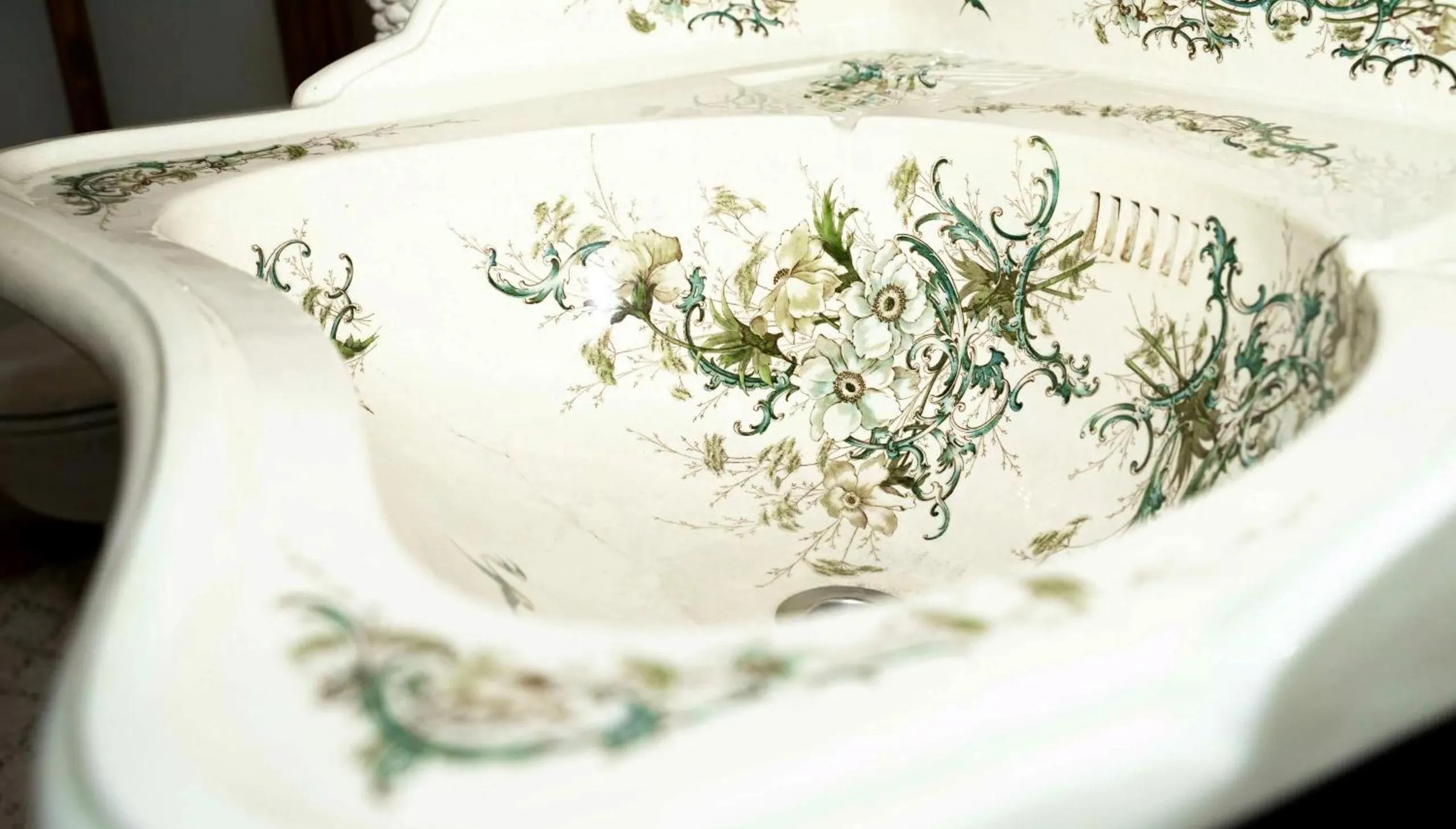 Decorative detail in Chateau GrandCastle