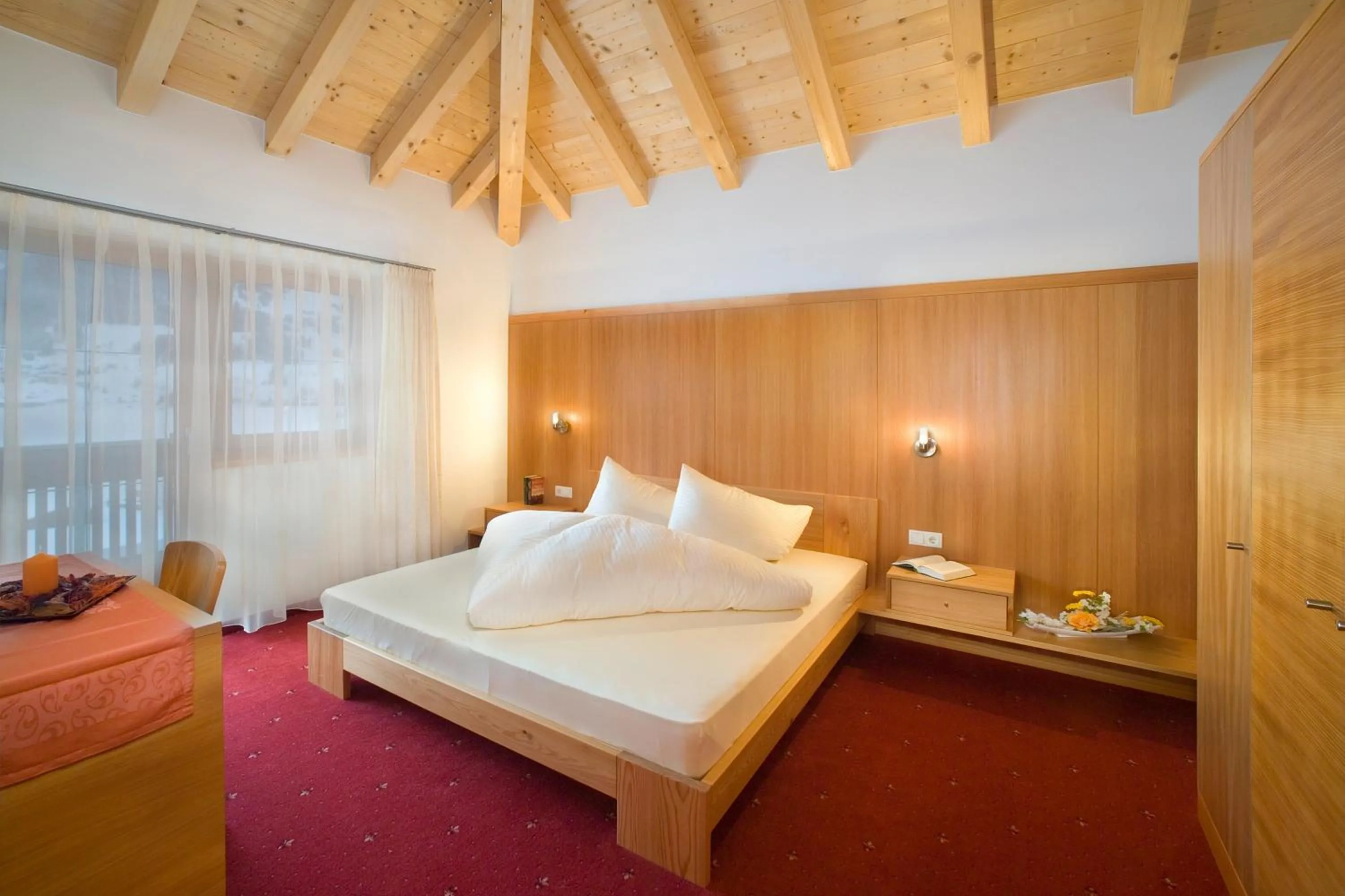 Photo of the whole room, Bed in Residence Garni Alpenstern
