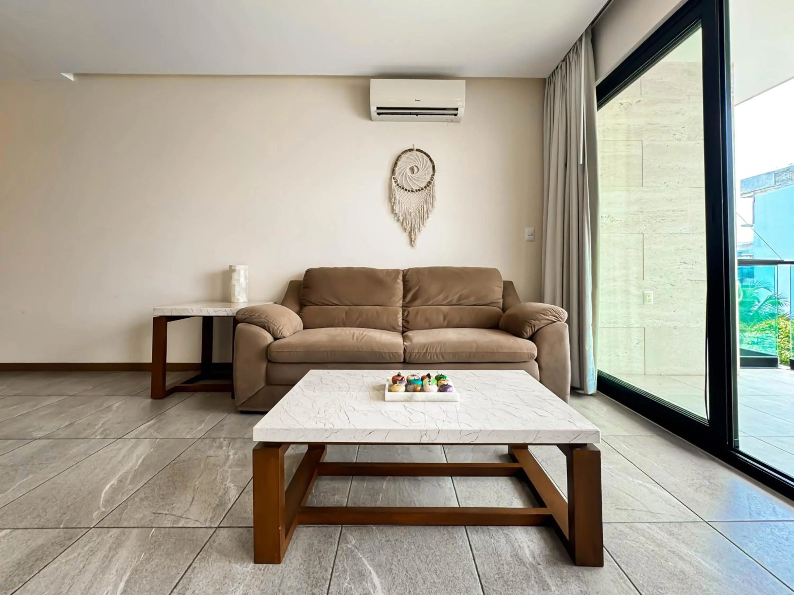 Living room in Grand Fifty Suites