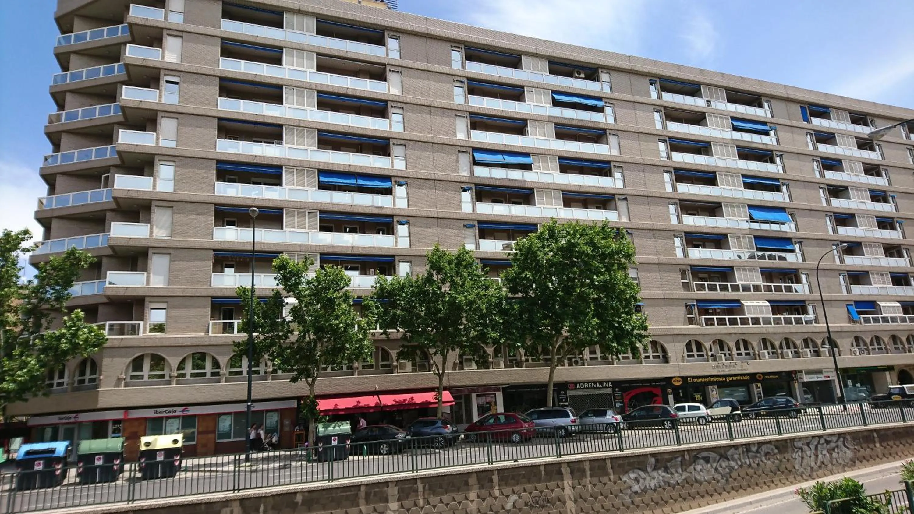 Property building in Fabiola Zentro