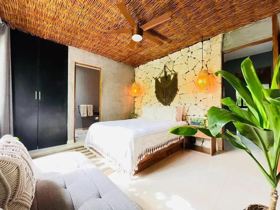 Bed in Luz de Luna Tulum Villa