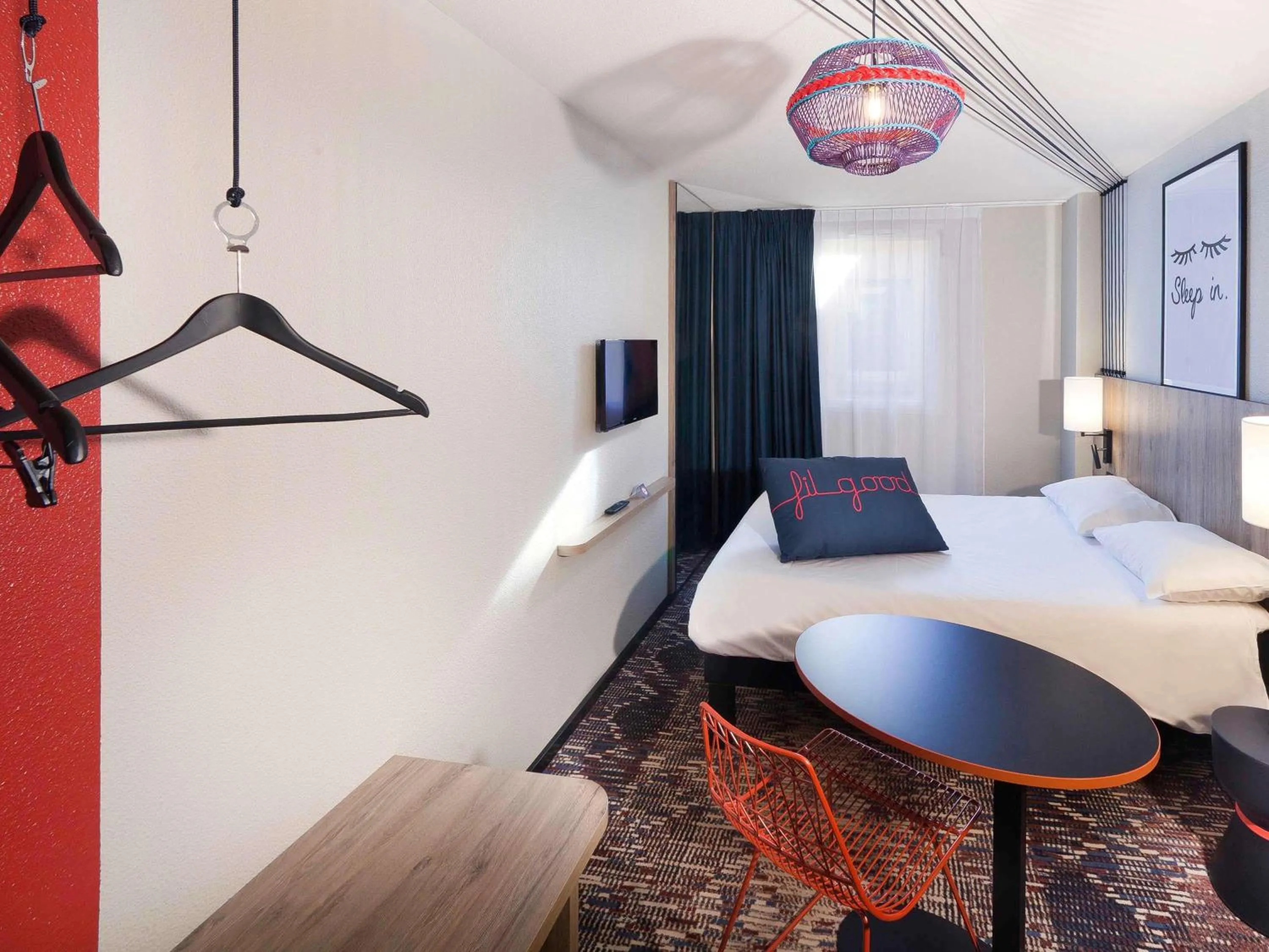 Bedroom, Bed in ibis Styles Toulouse Lavaur