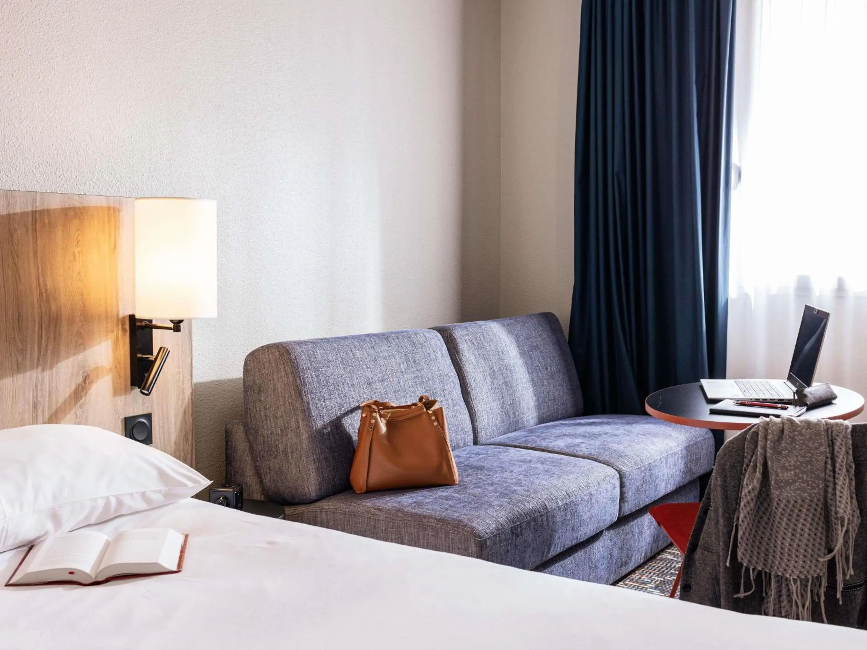 Property building, Bed in ibis Styles Toulouse Lavaur Property building, Bed in ibis Styles Toulouse Lavaur