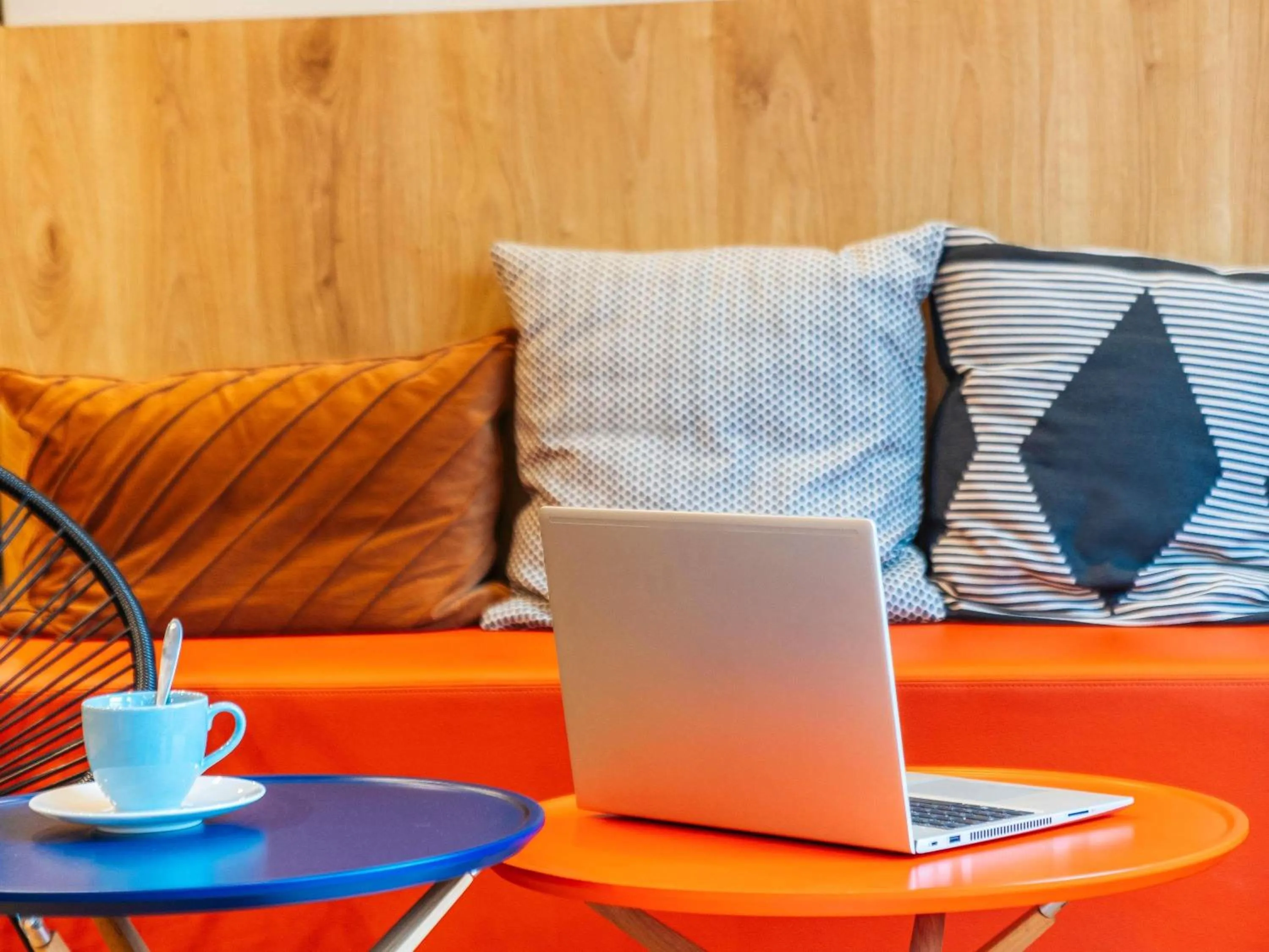 Lounge or bar in ibis Styles Toulouse Lavaur