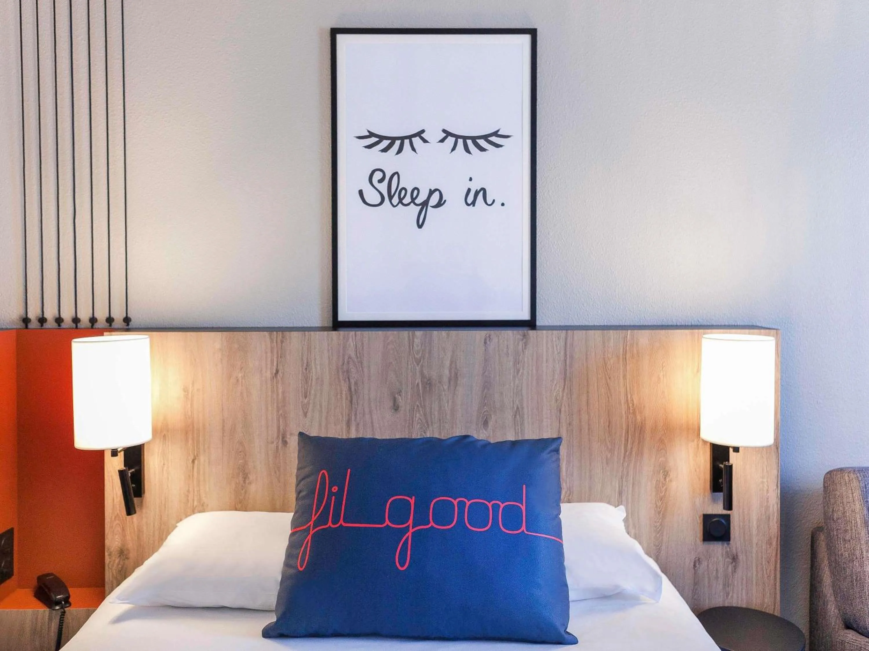 Bedroom, Bed in ibis Styles Toulouse Lavaur