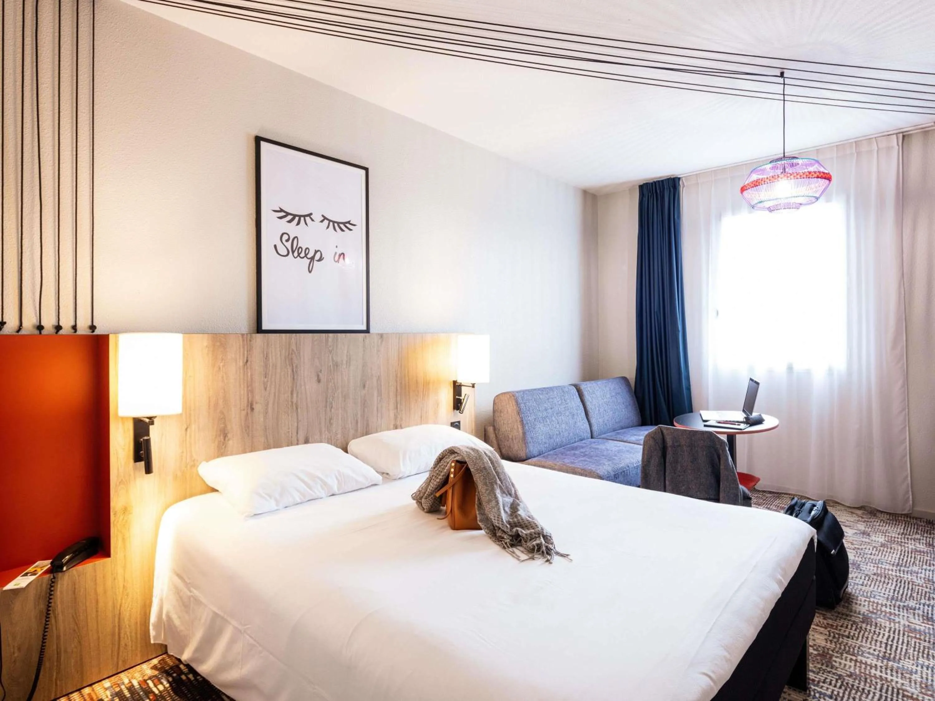 Bedroom, Bed in ibis Styles Toulouse Lavaur