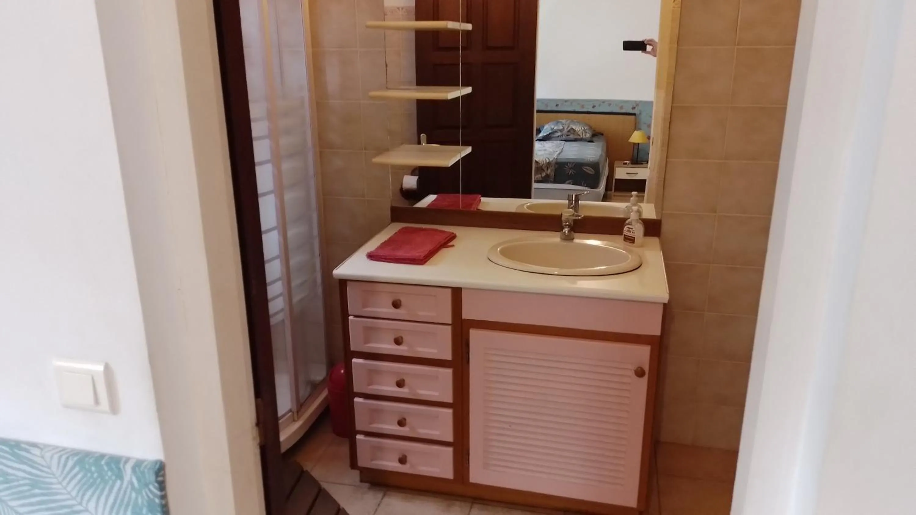 Bathroom in Kay Zanndoli