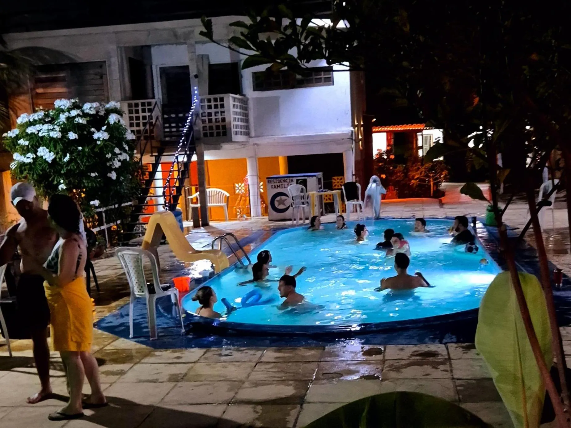 Casa no Residencia Familia