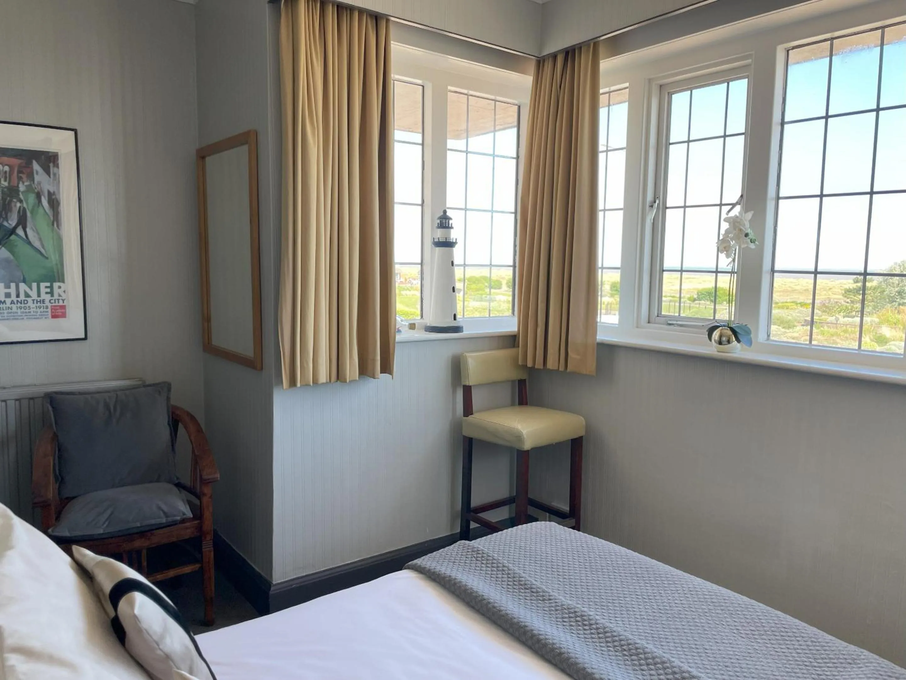 Bedroom, Bed in Knights Court