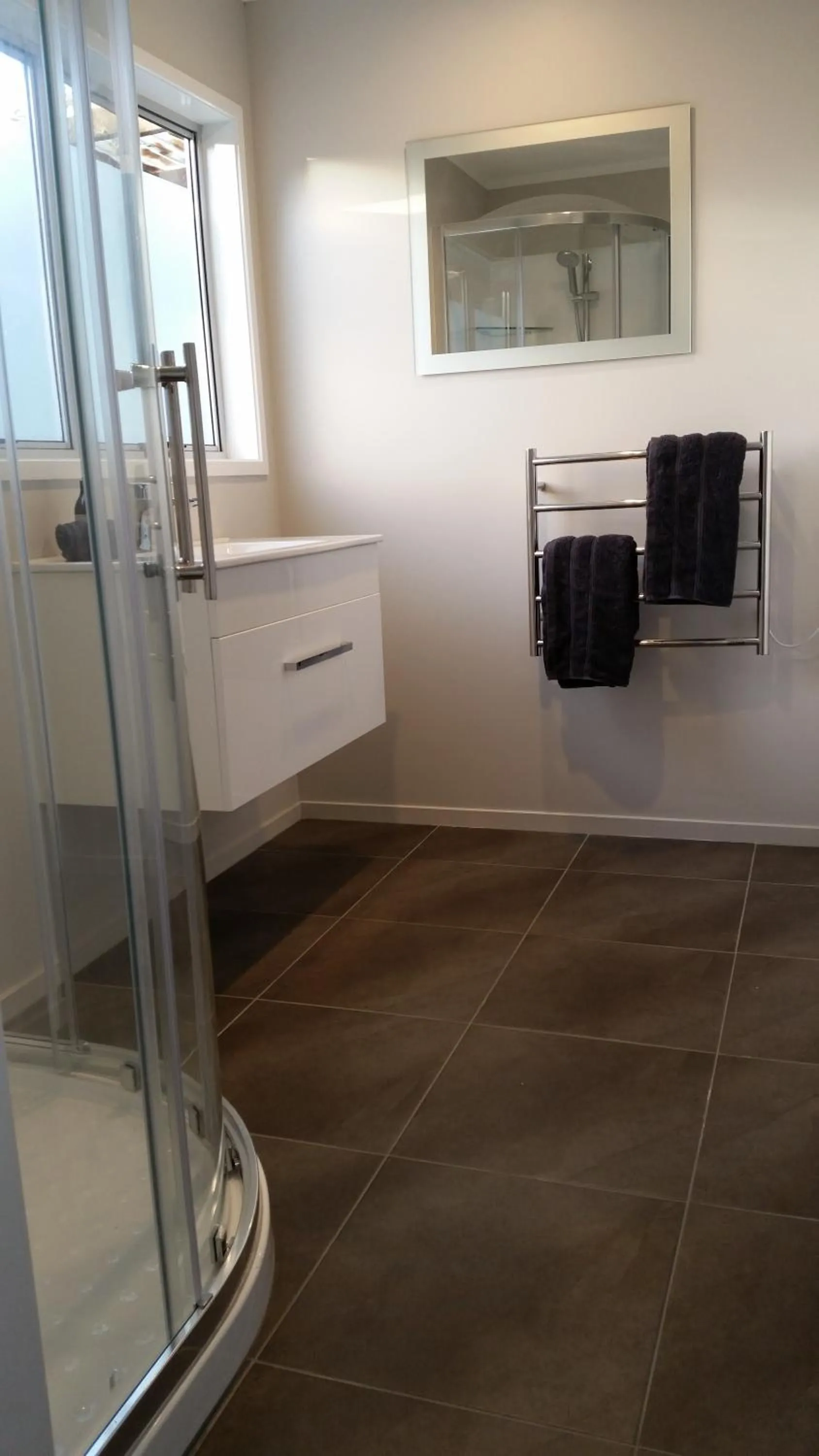 Shower in Woodbury Farm