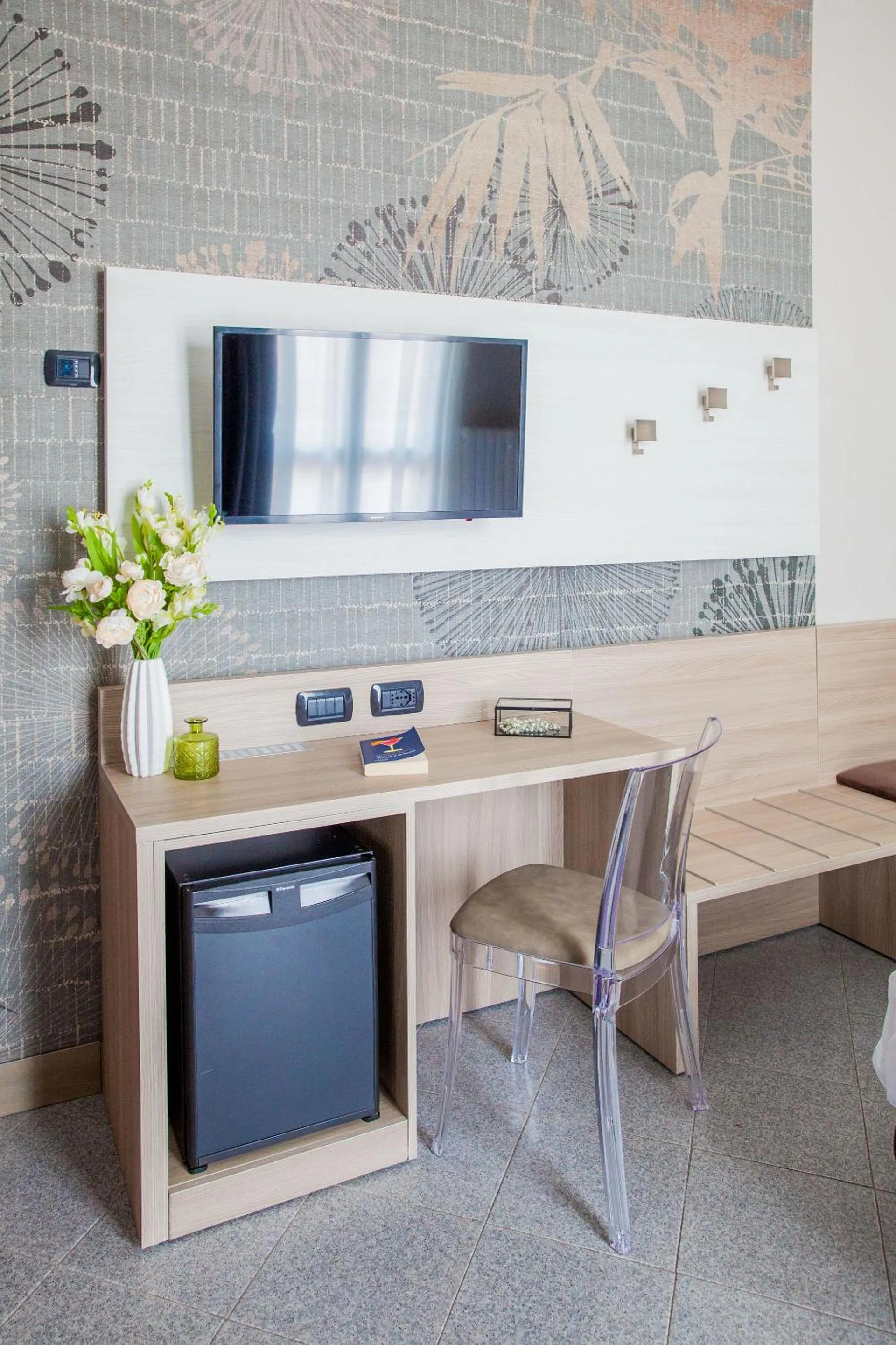 TV and multimedia in Hotel Gabriella