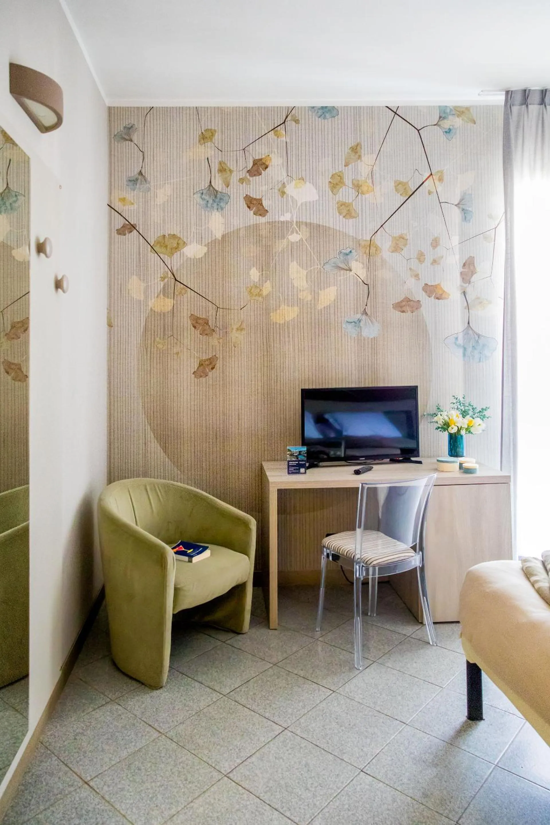 TV and multimedia in Hotel Gabriella