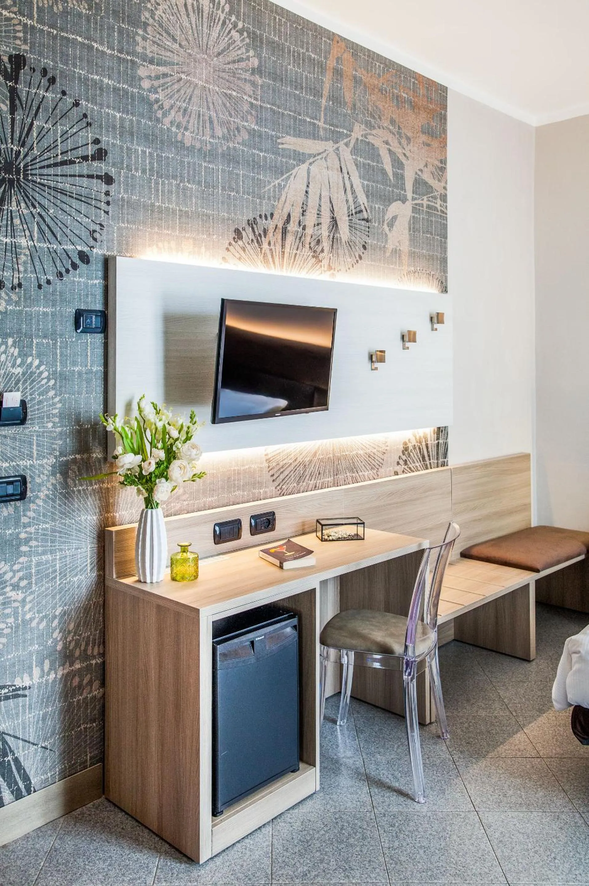 TV and multimedia in Hotel Gabriella