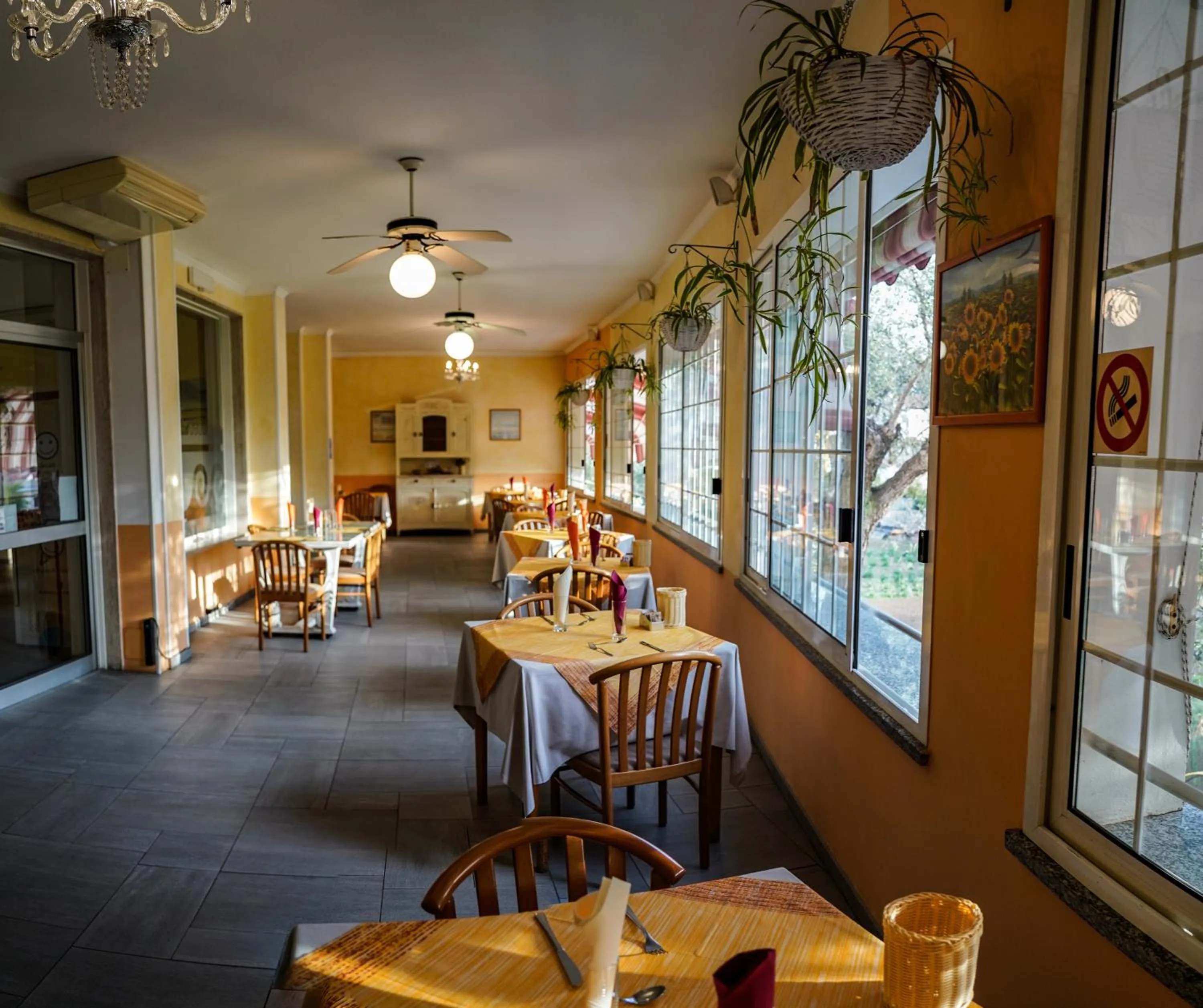 Lounge or bar in Hotel Bellavista