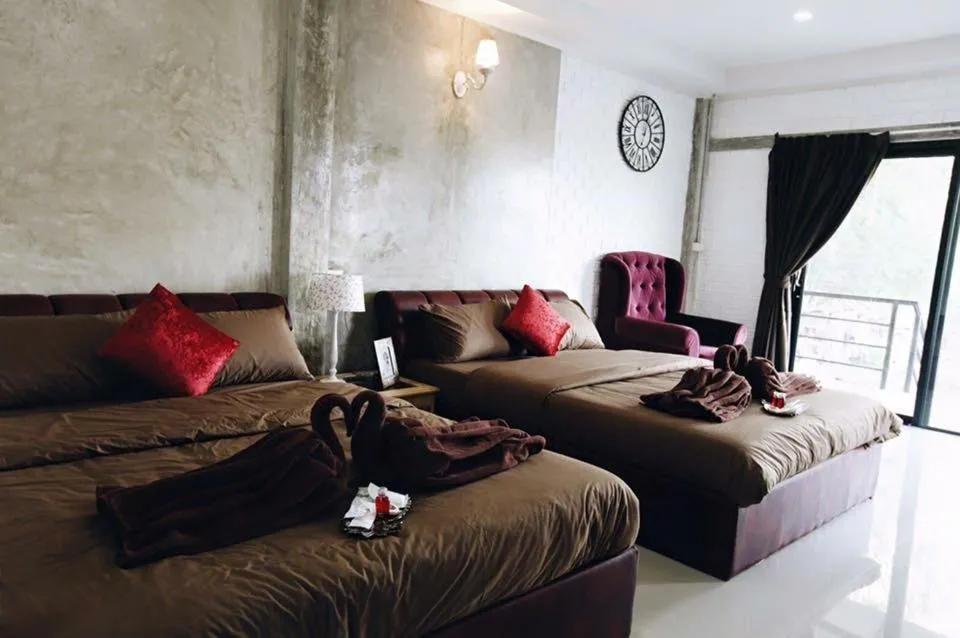 Khao Kho Overview Resort