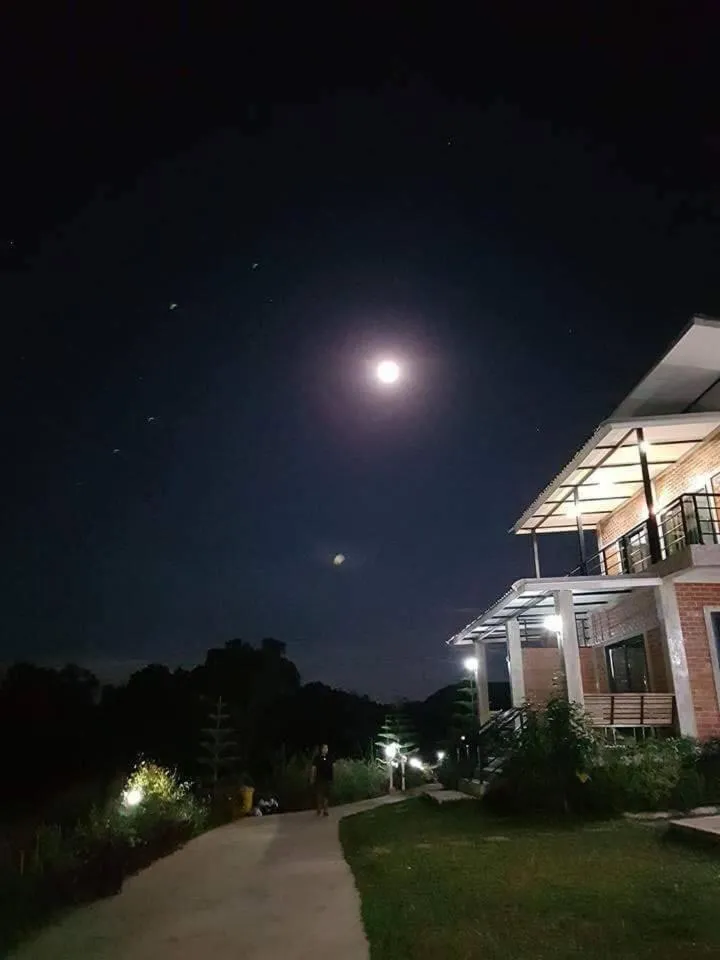 Khao Kho Overview Resort