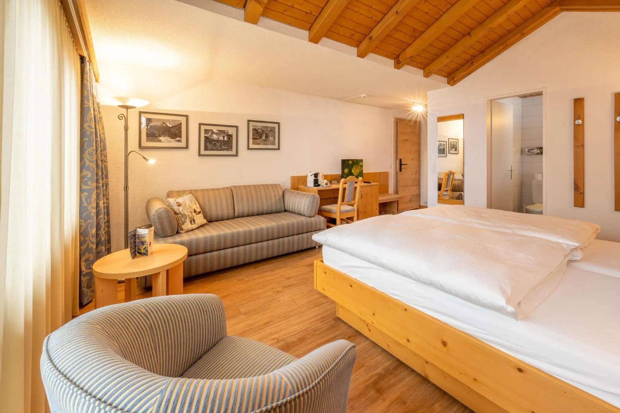 Bed in Hotel Sarazena