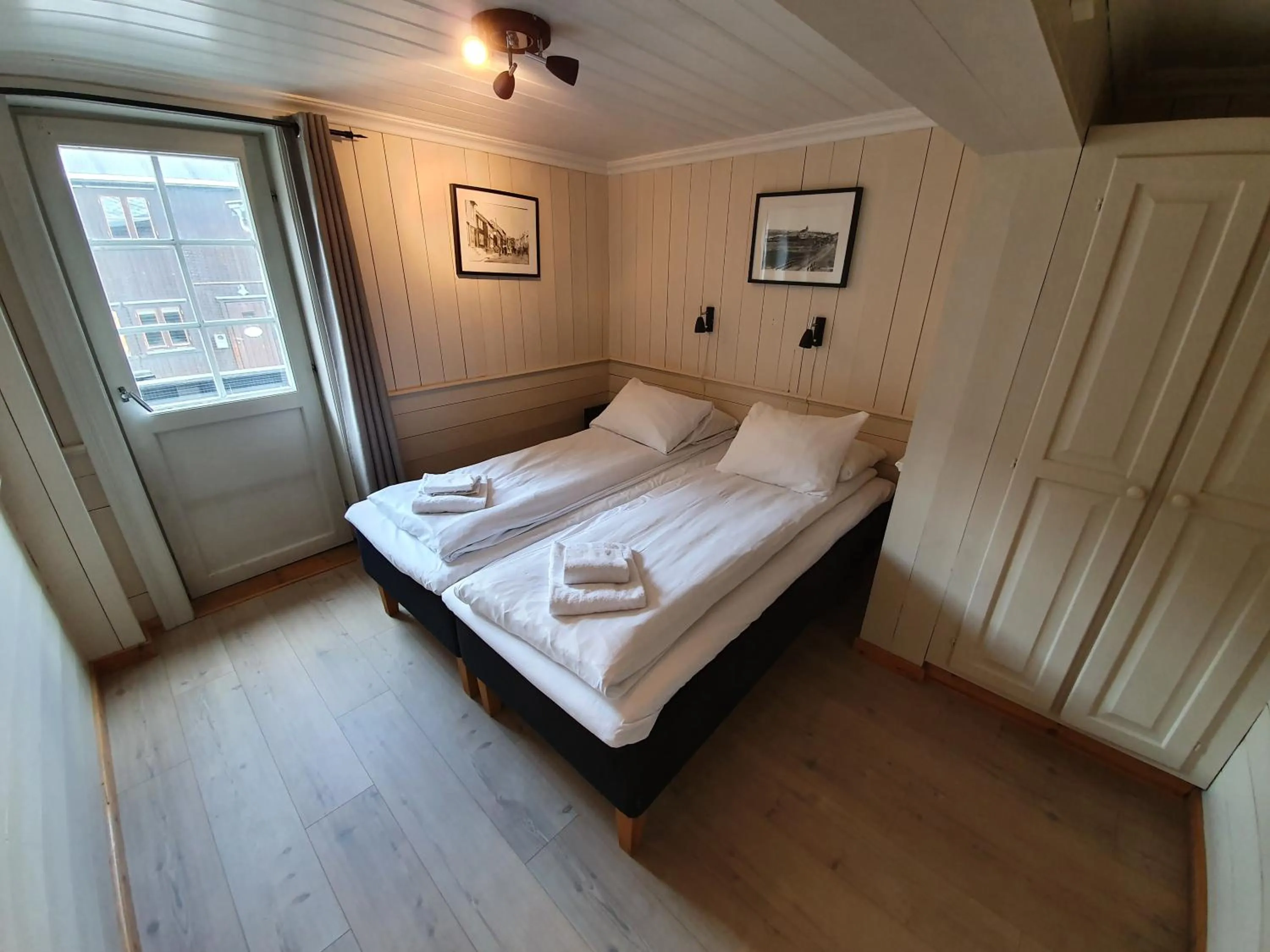 Bedroom, Bed in Vertshuset Røros