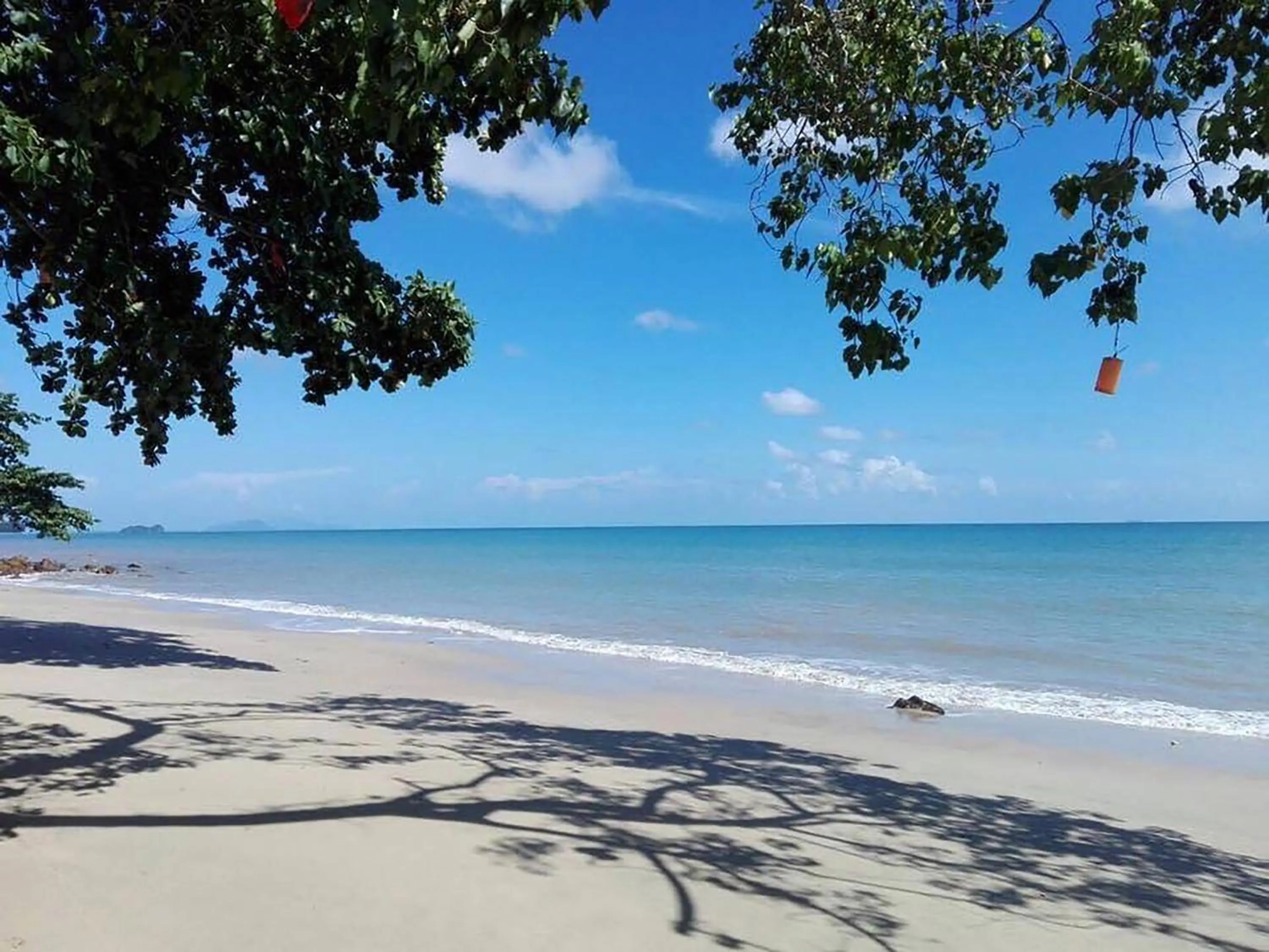 Beach in Koh Jum Resort