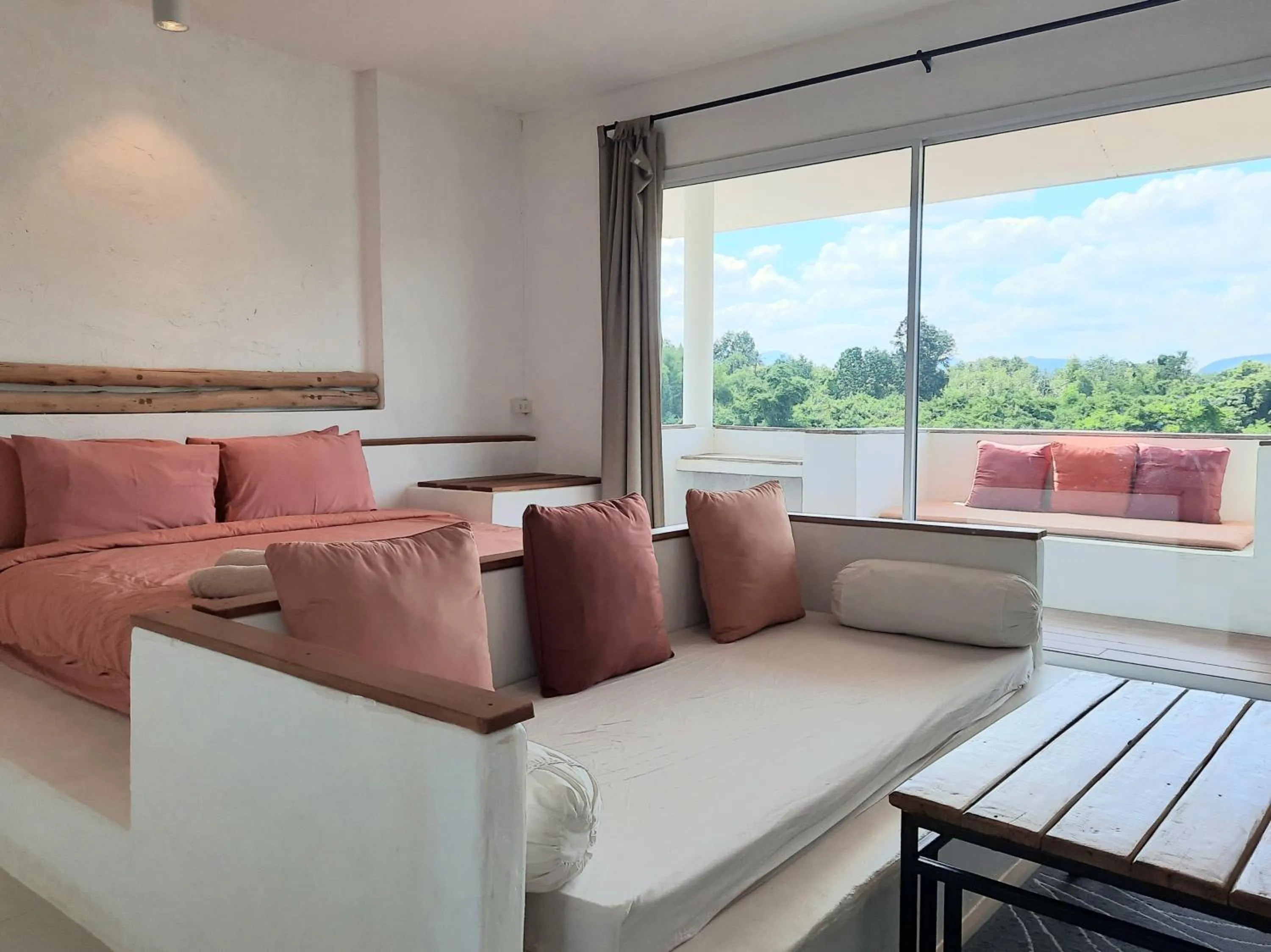 Chasorn Riverside Resort