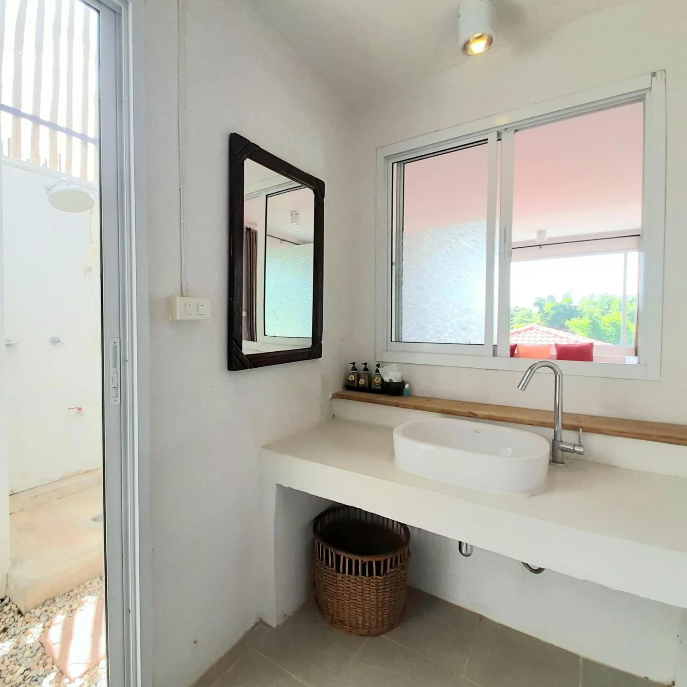 Chasorn Riverside Resort