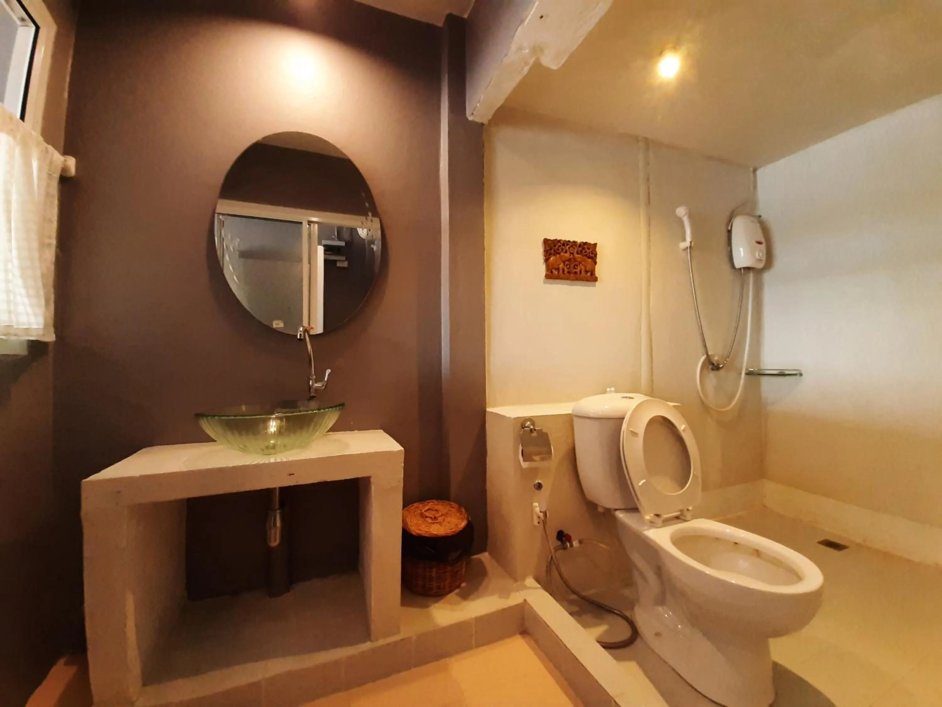 Chasorn Riverside Resort