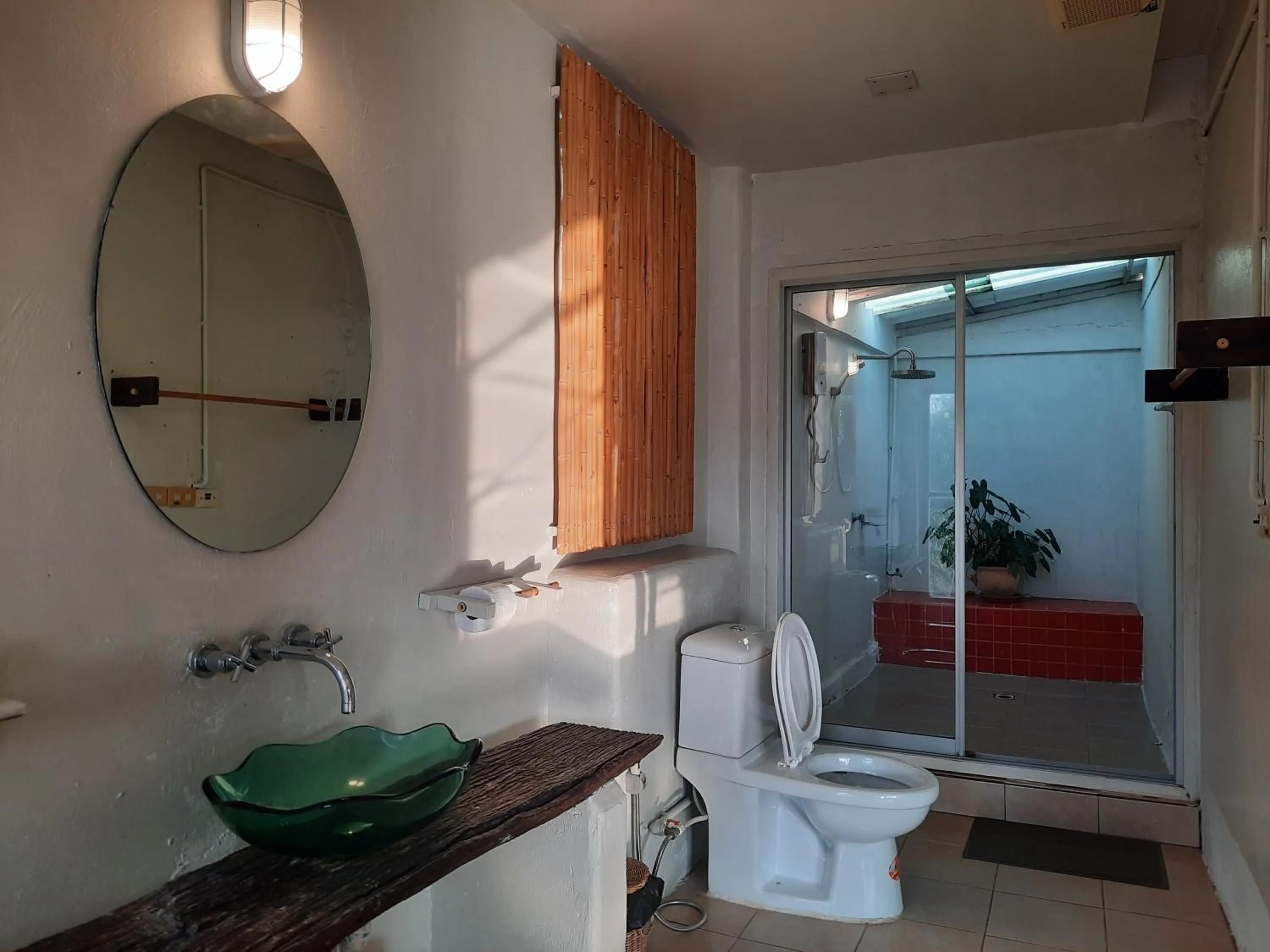 Chasorn Riverside Resort