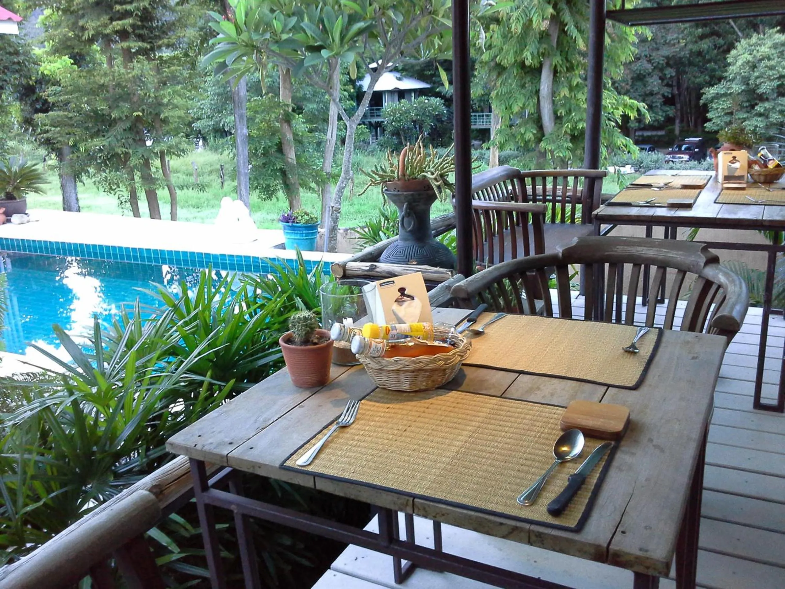 Restaurant/places to eat in Chasorn Riverside Resort