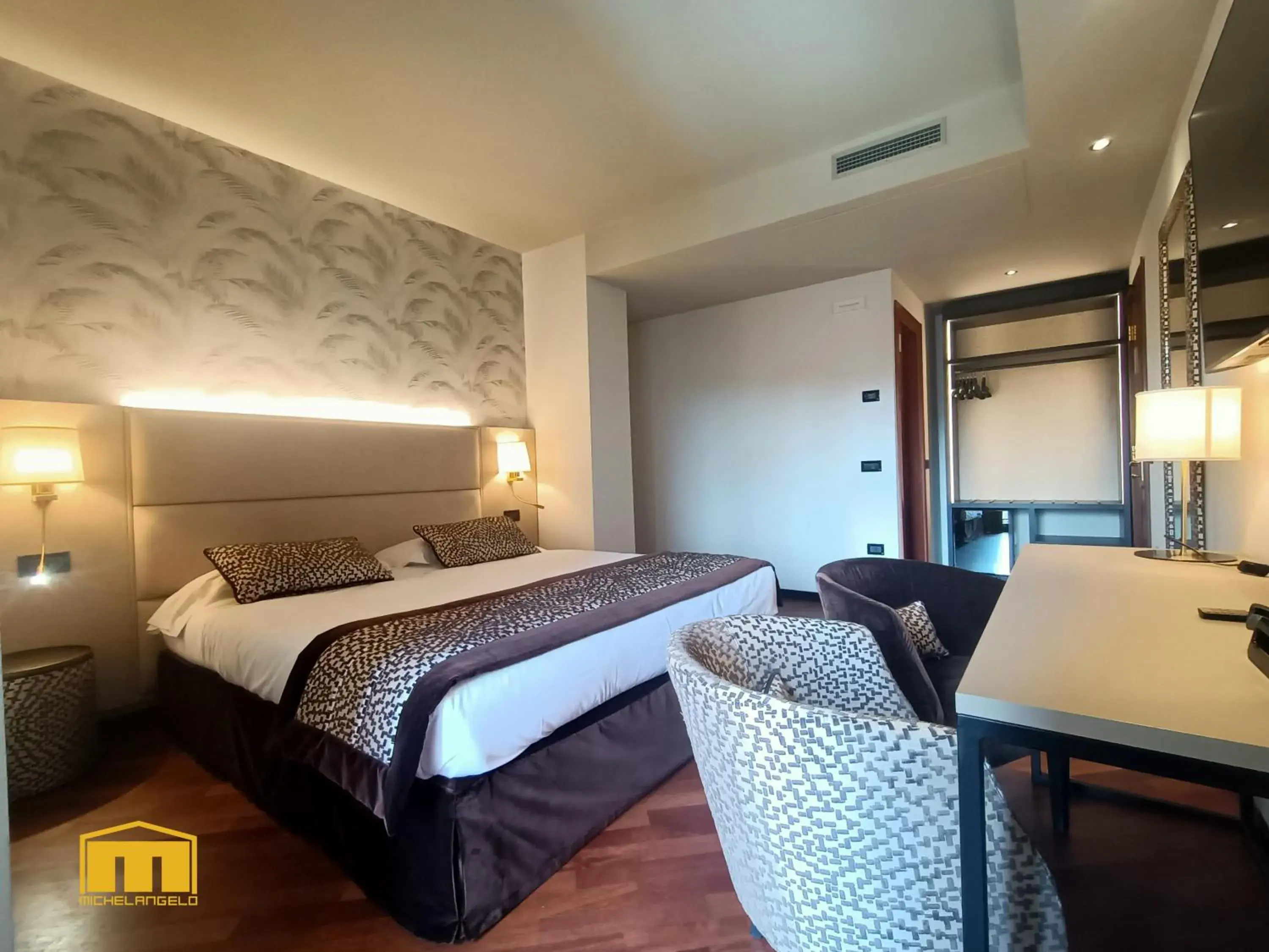 Deluxe Double Room - single occupancy in Hotel Michelangelo Palace & SPA Deluxe Double Room - single occupancy in Hotel Michelangelo Palace & SPA