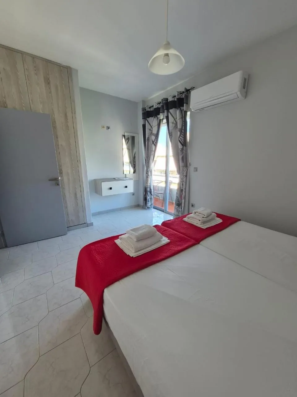 Bed in Maritina Apartments