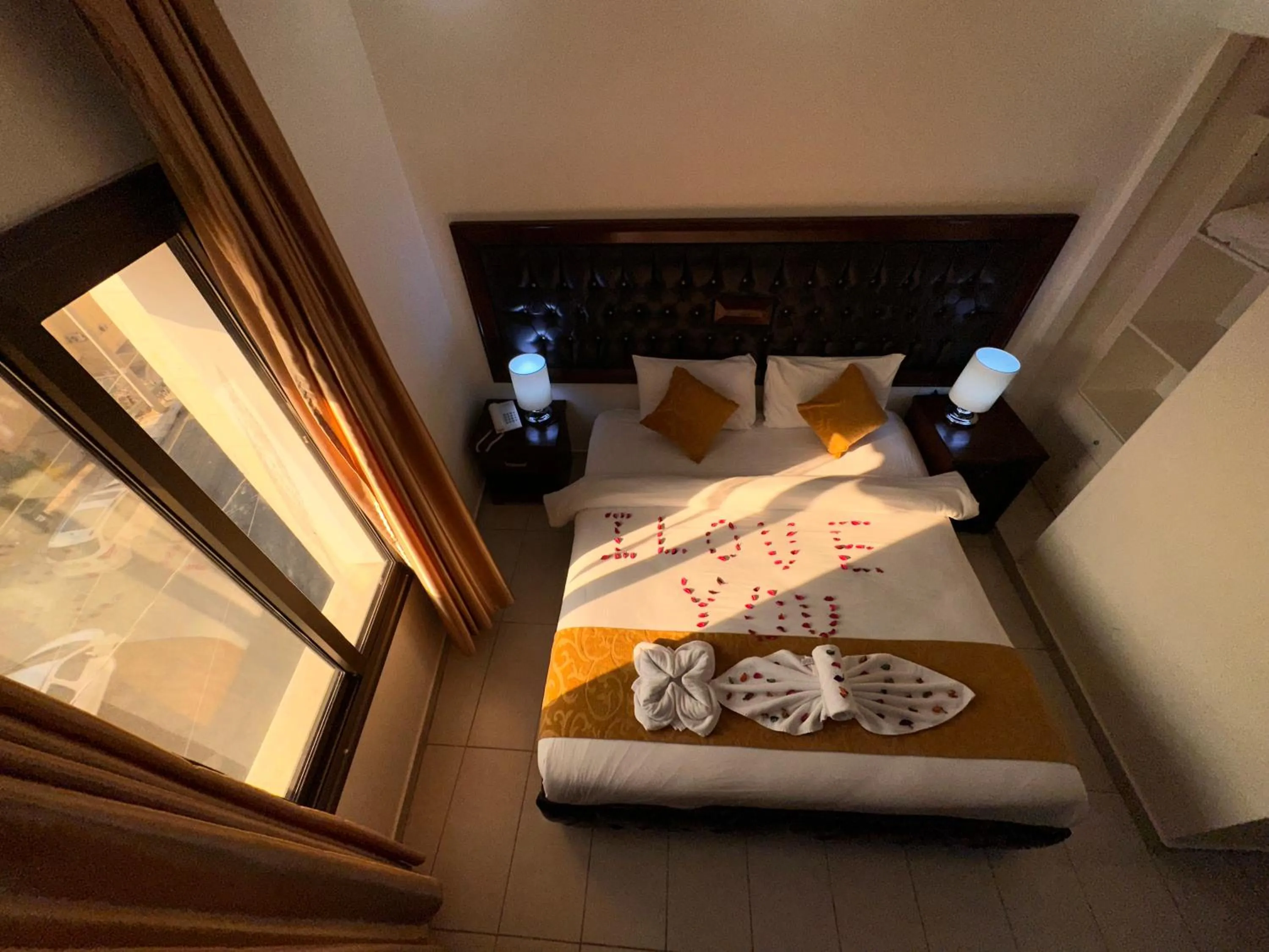 Bedroom, Bed in Sharah Mountains Hotel