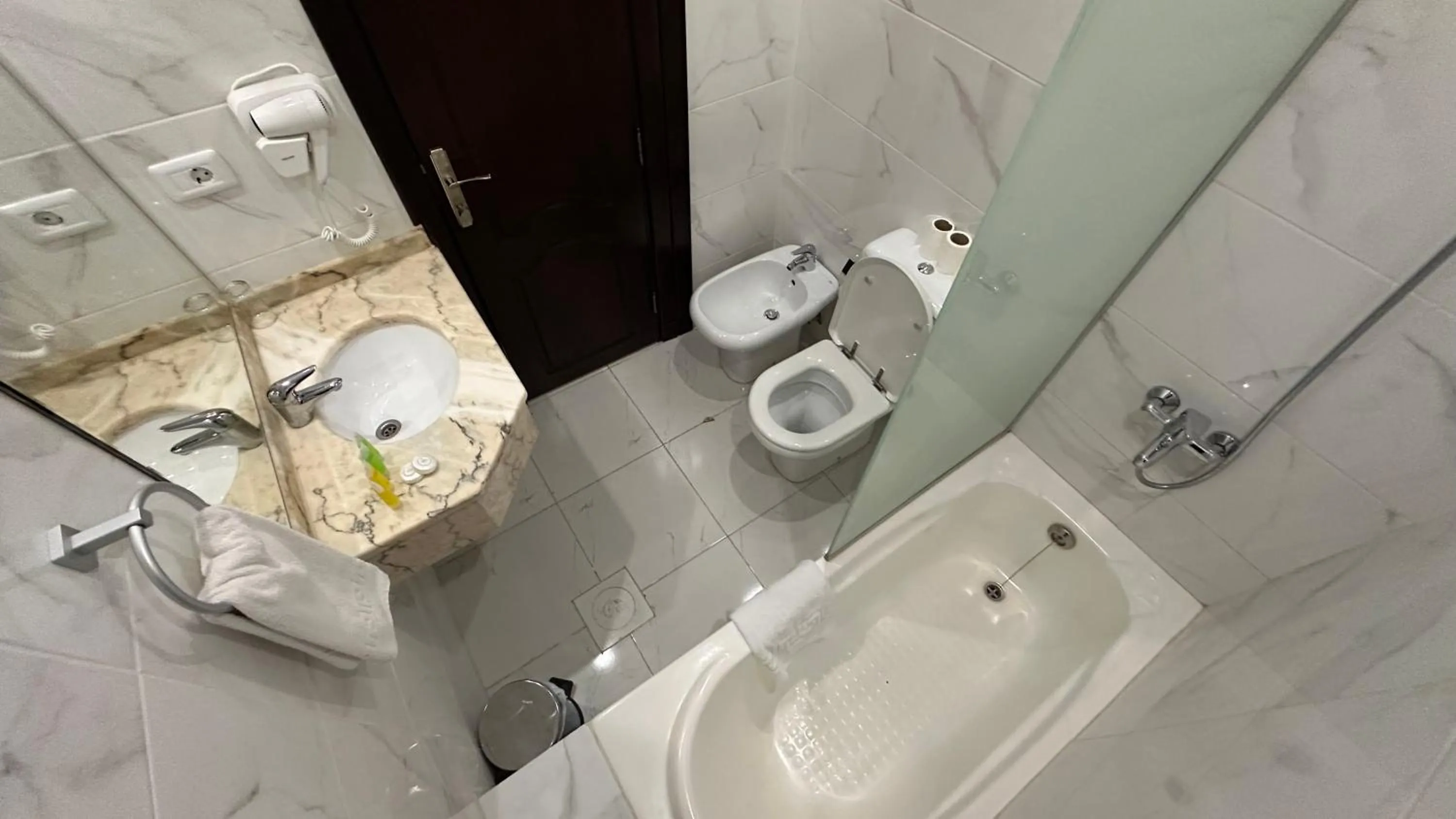 Bathroom in Sharah Mountains Hotel