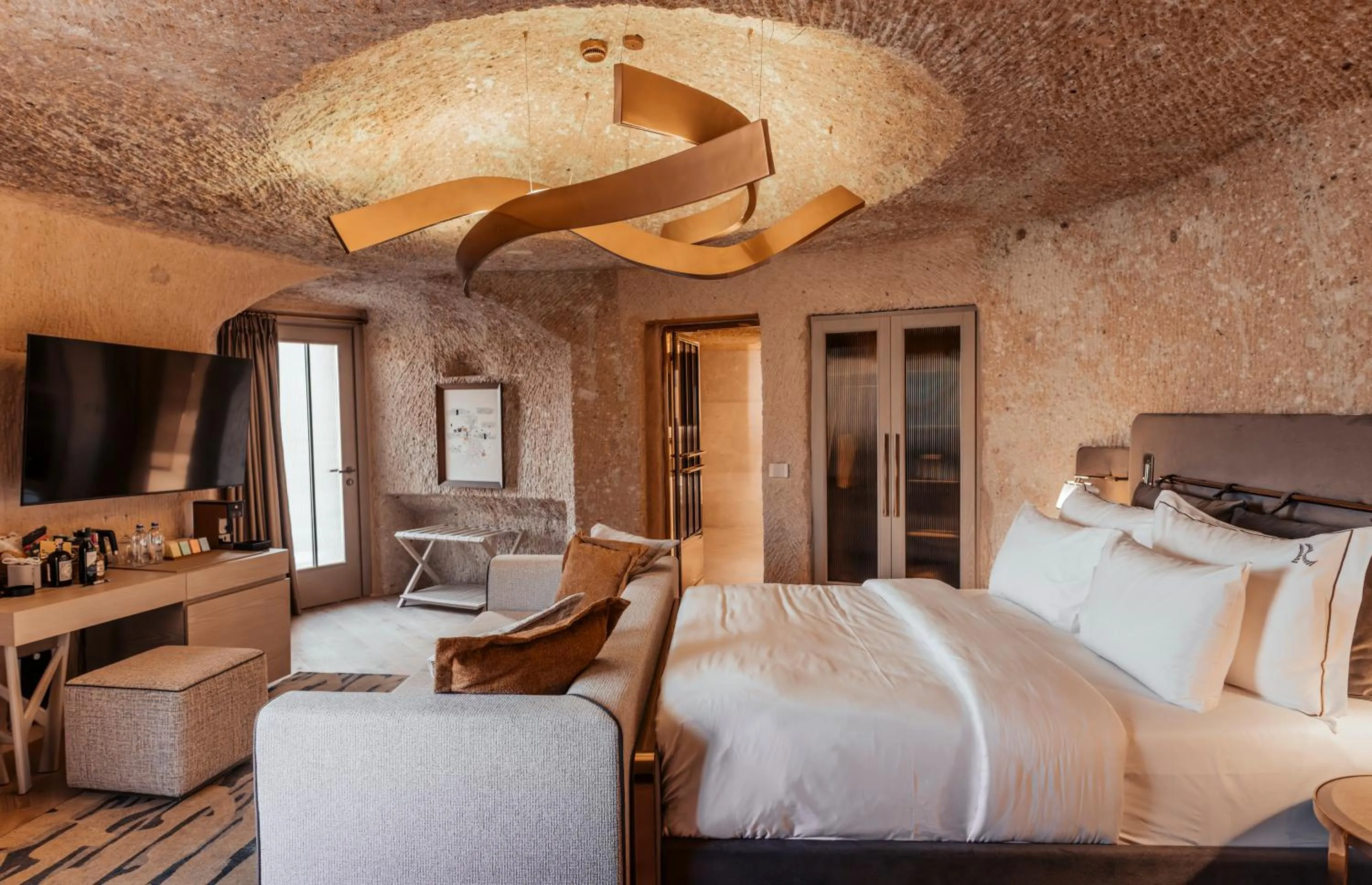 Bed in Avantgarde Refined Caves Of Cappadocia