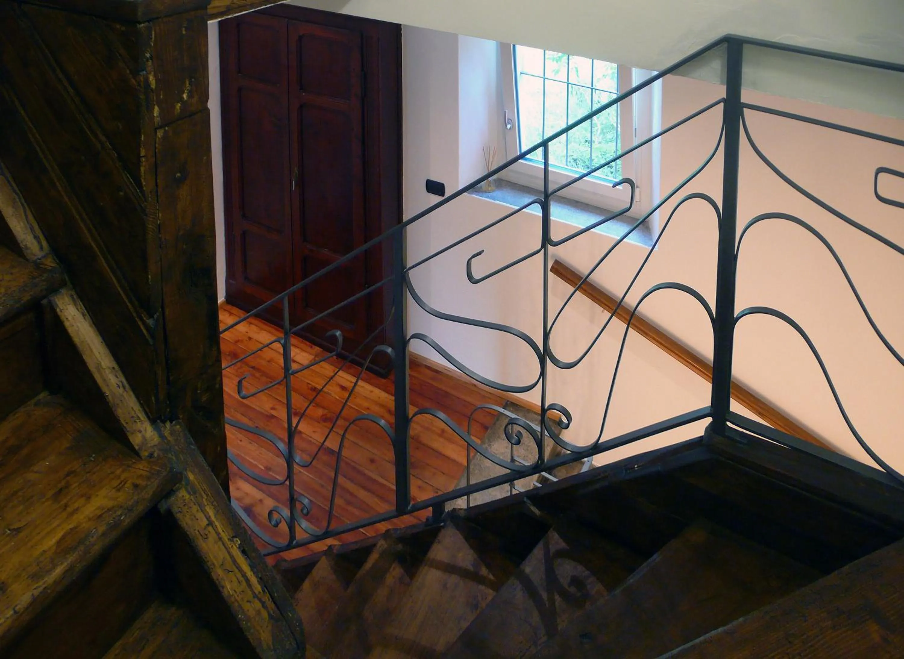 Decorative detail in Corte di Pellio