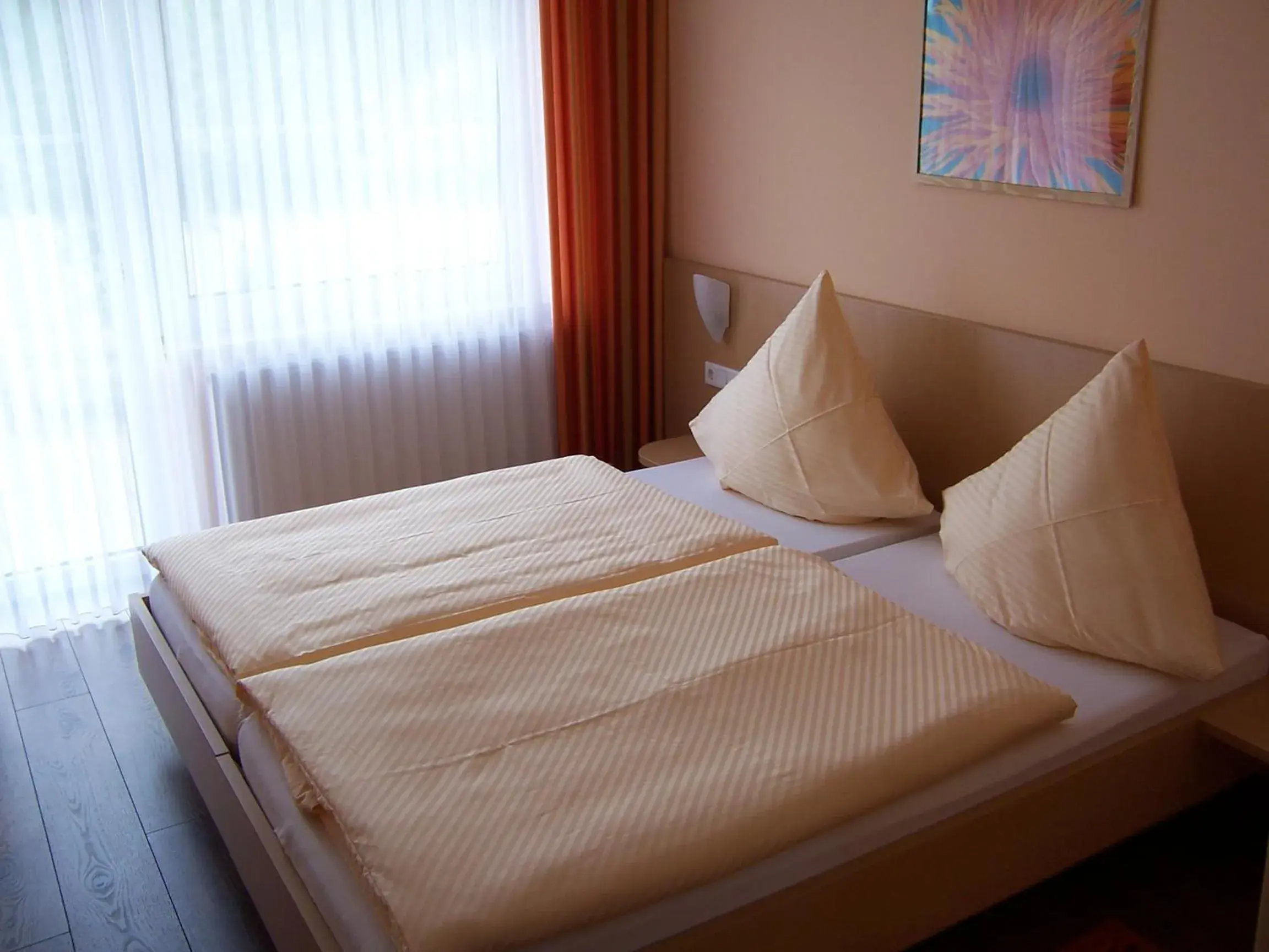 Bed in Landgasthof Feihl