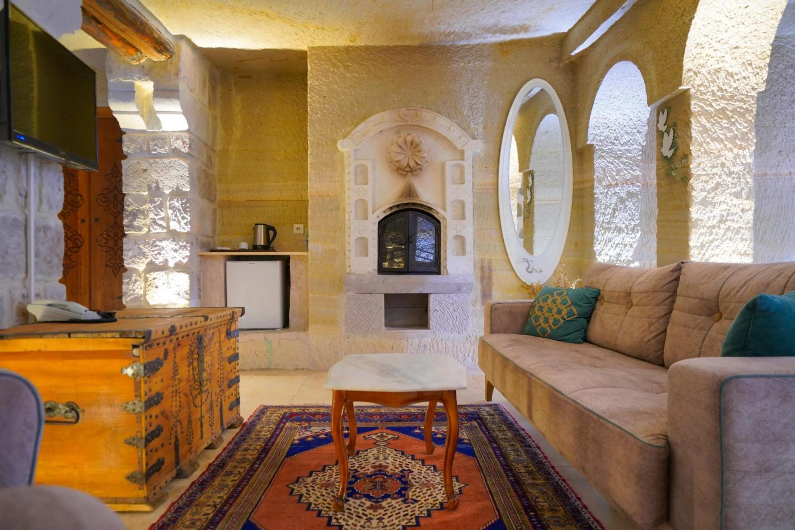 Seating area in Holiday Cave Hotel