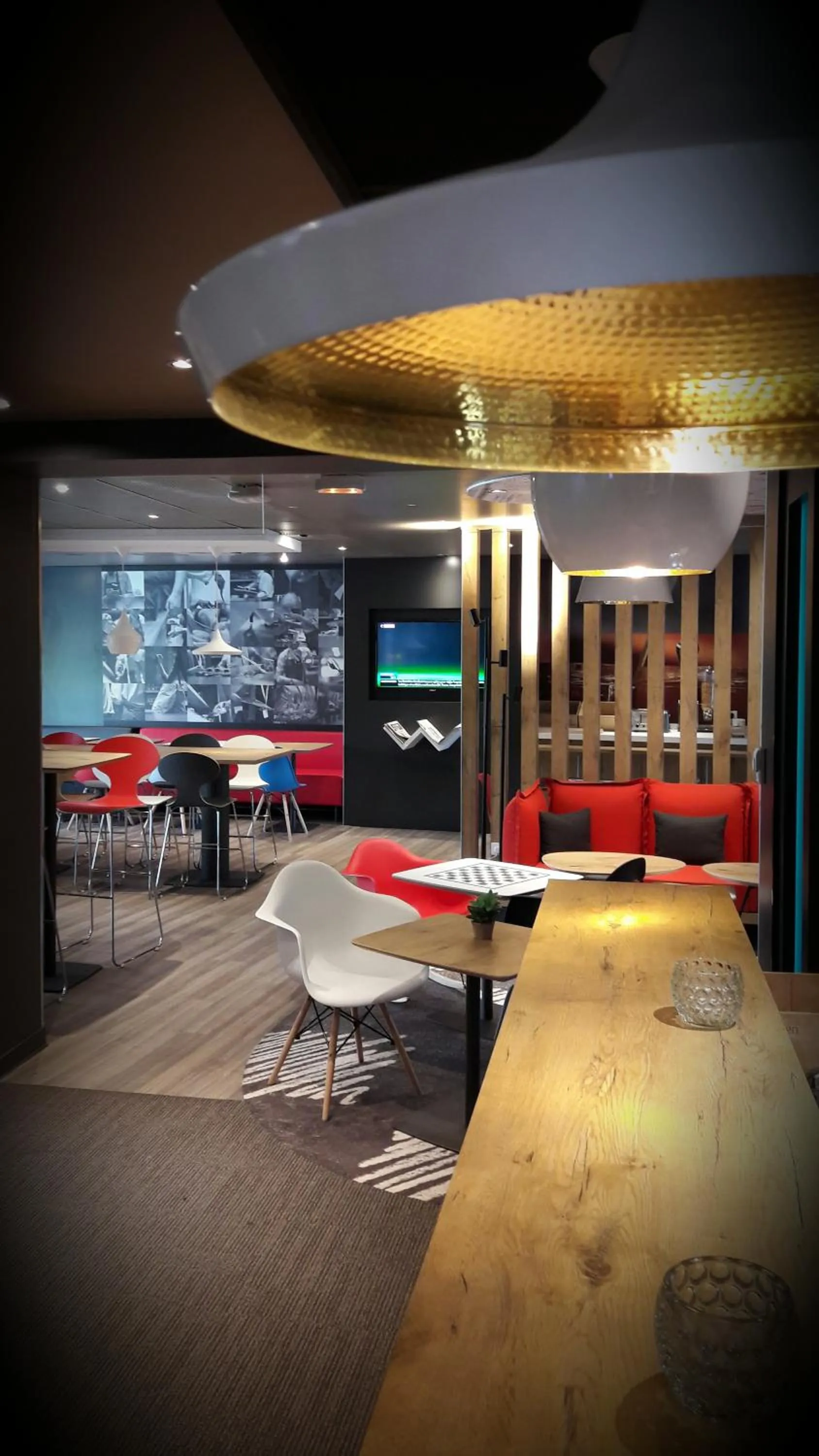 Lounge or bar in Hôtel Baudouin