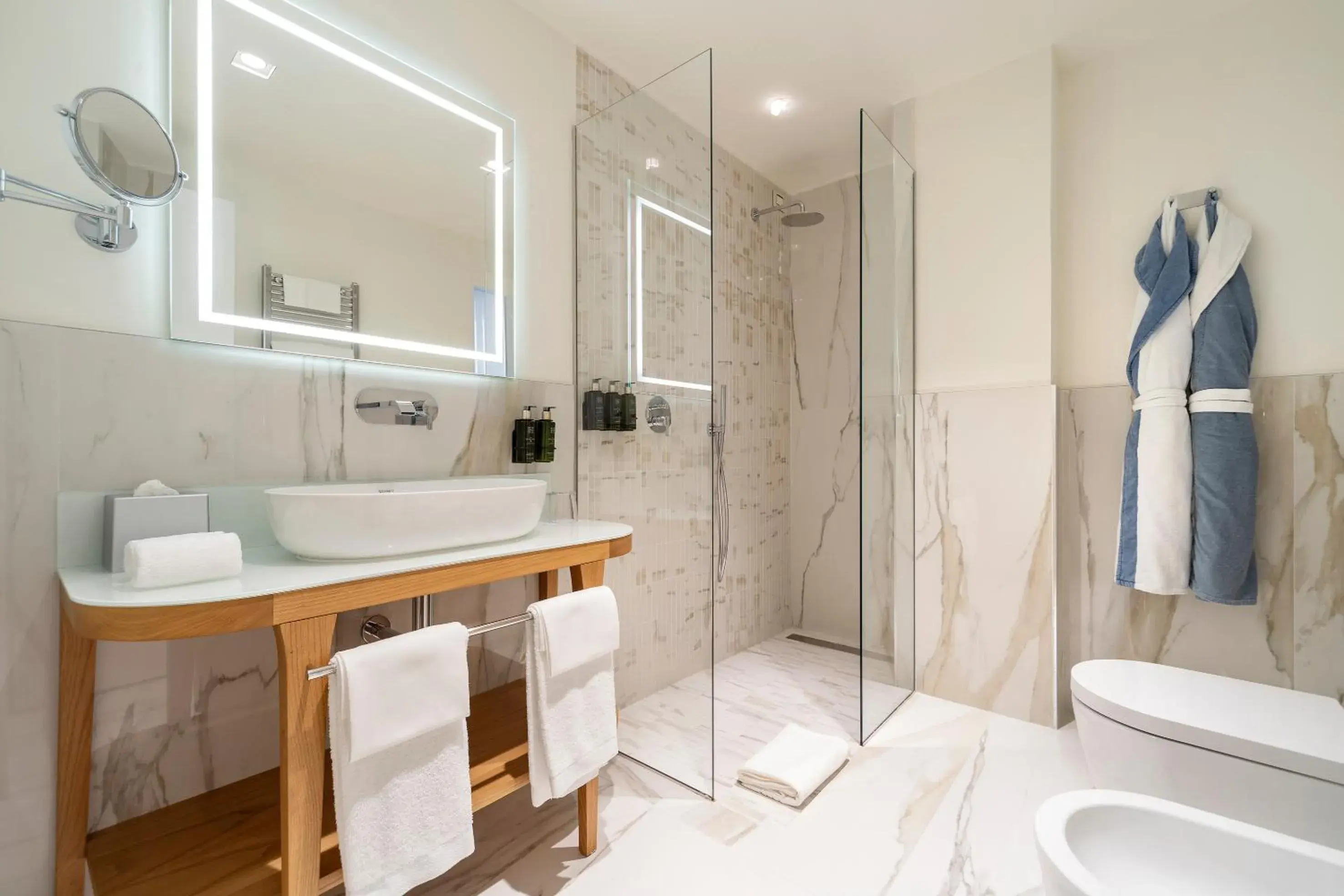 Bathroom in Hotel Villa Blu Capri Bathroom in Hotel Villa Blu Capri