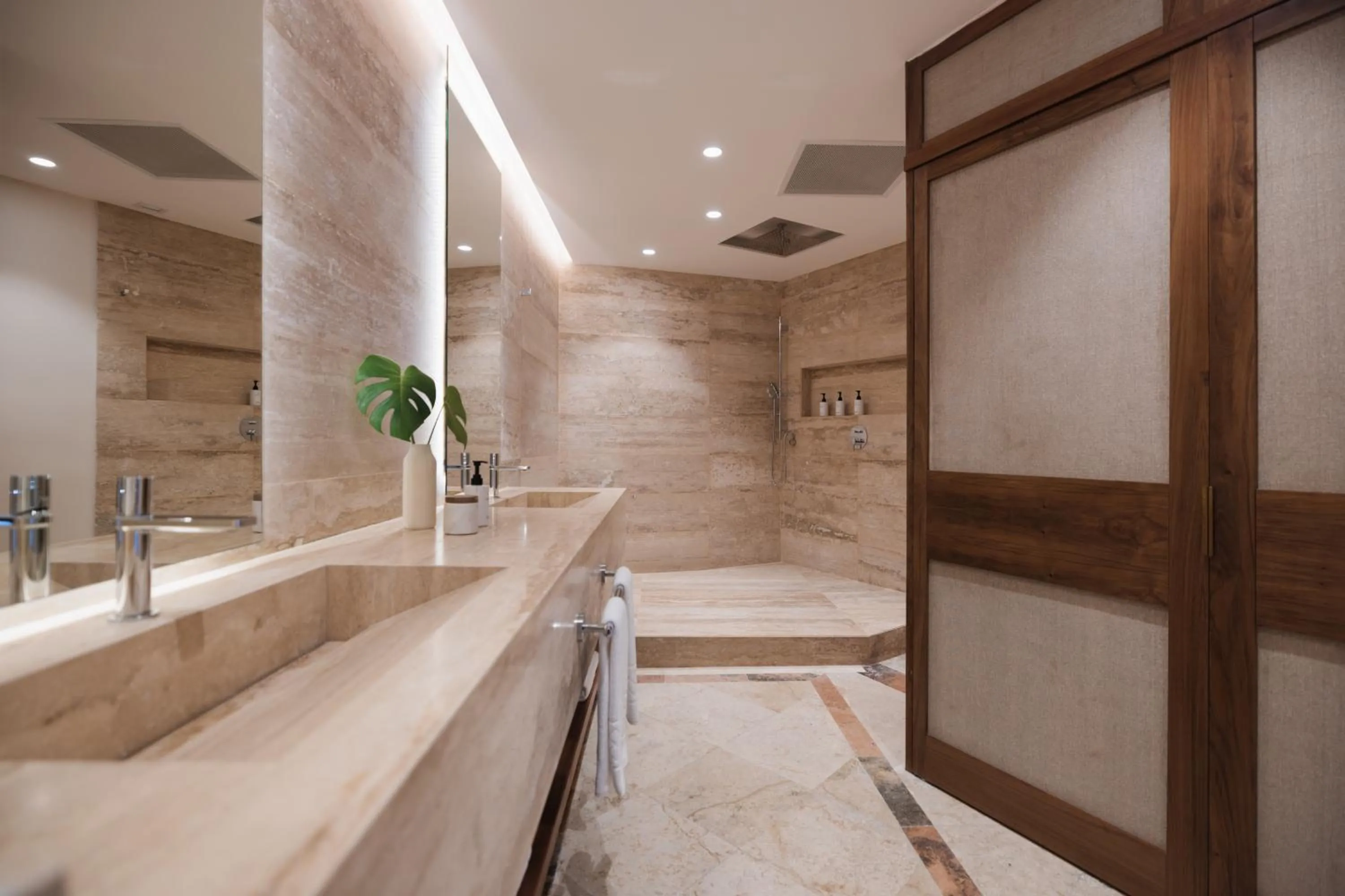 Bathroom in Paraiso de la Bonita Adult All-Inclusive, Member of Royalton Reserve Collection