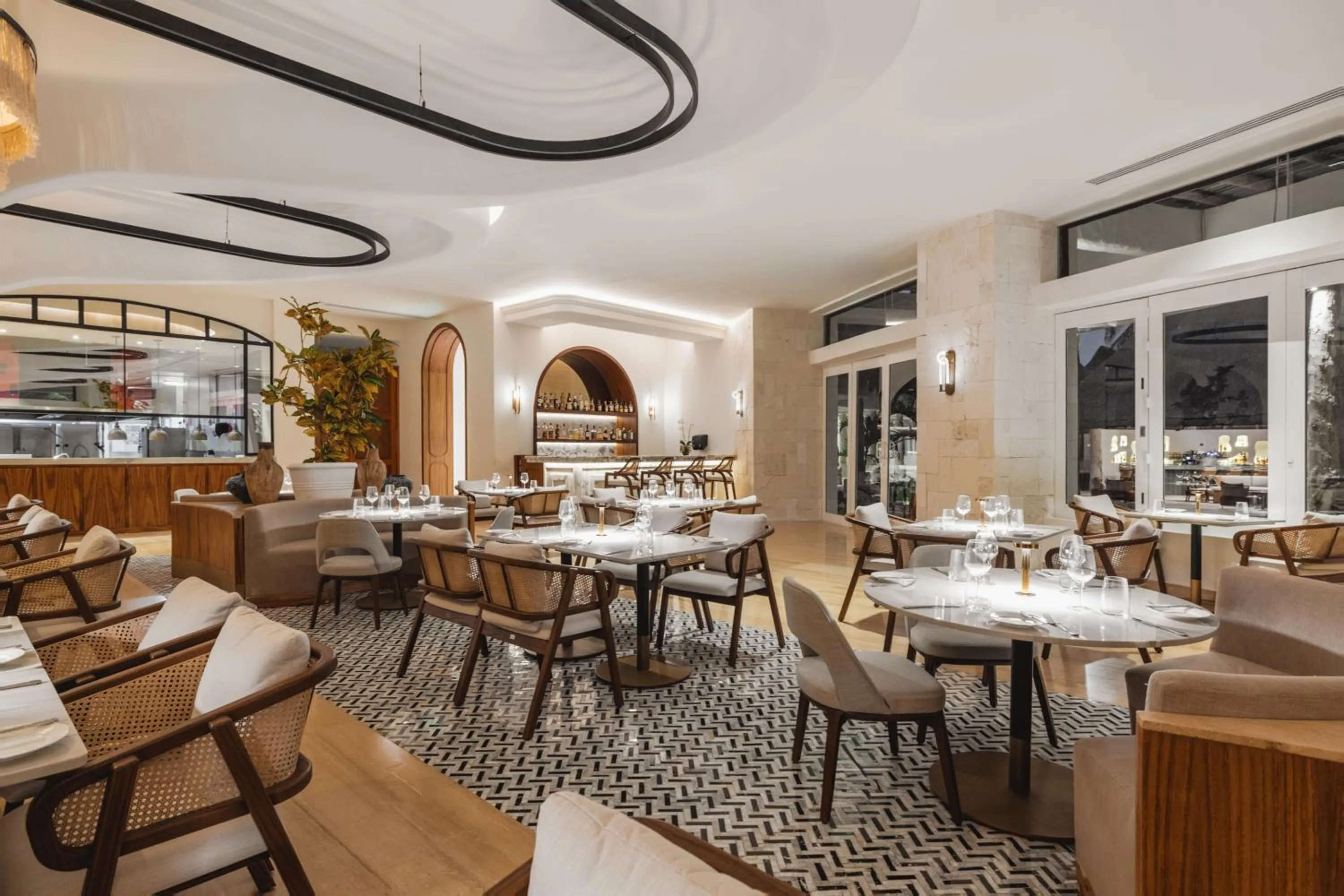 Restaurant/places to eat in Paraiso de la Bonita Adult All-Inclusive, Member of Royalton Reserve Collection