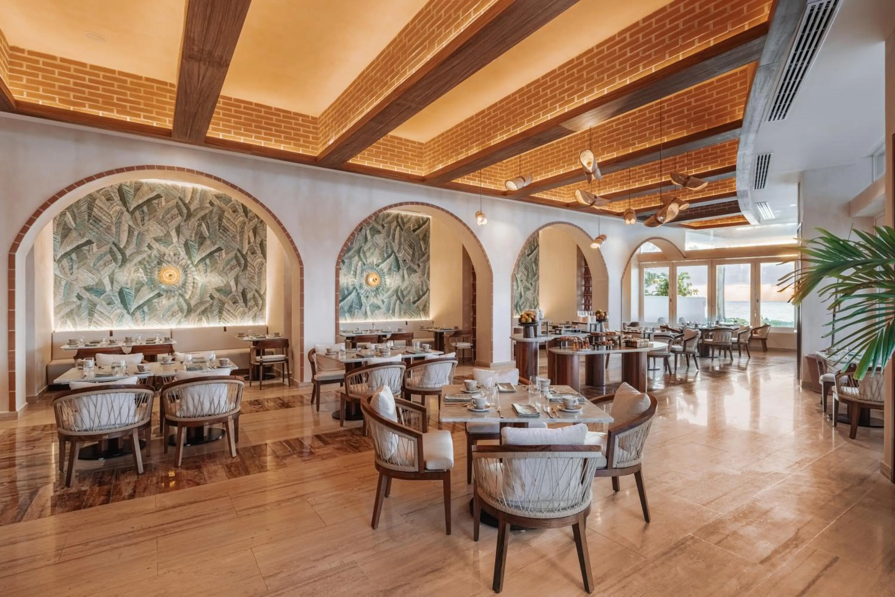 Restaurant/places to eat in Paraiso de la Bonita Adult All-Inclusive, Member of Royalton Reserve Collection