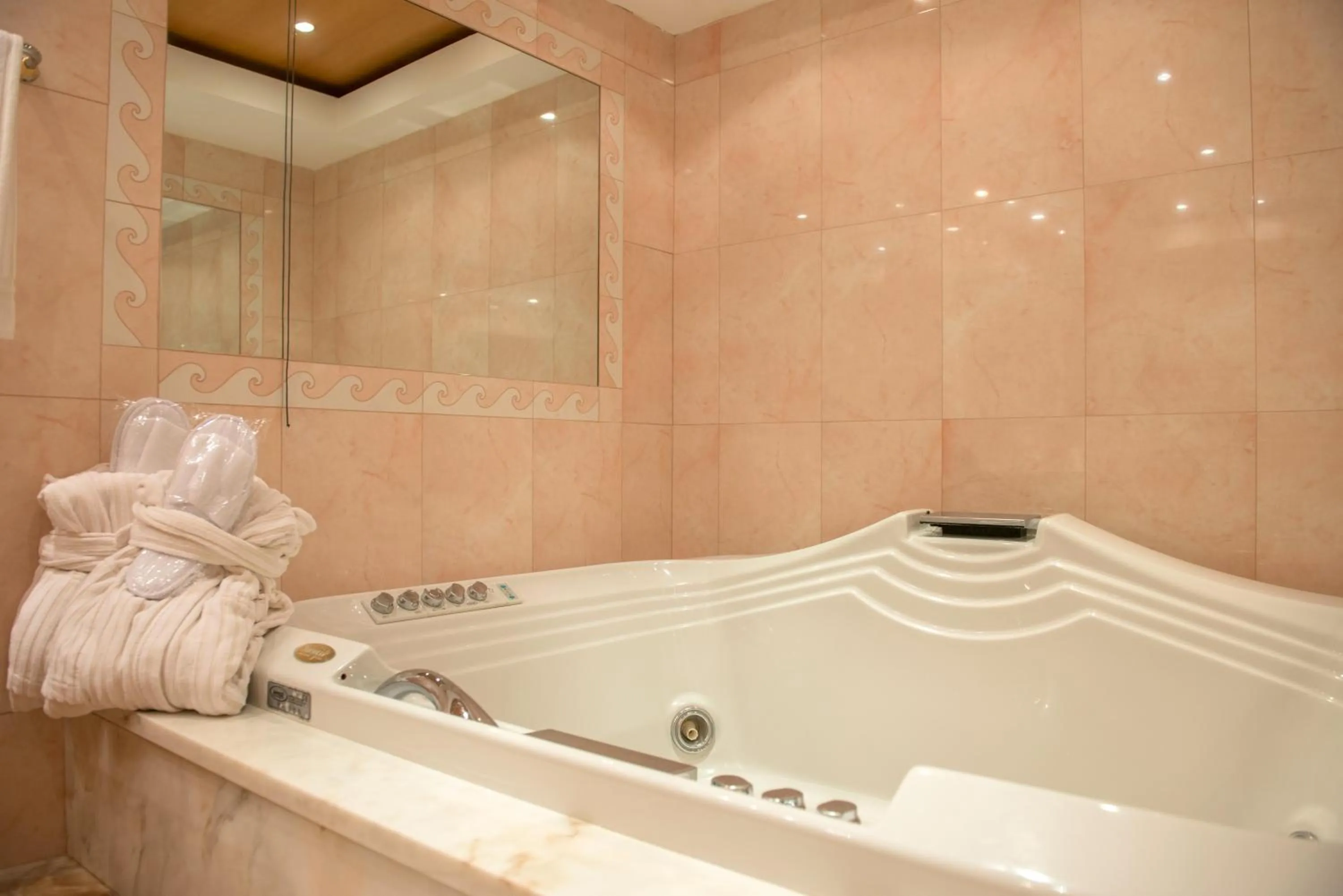 Bathroom in Pizzomunno Vieste Palace Hotel