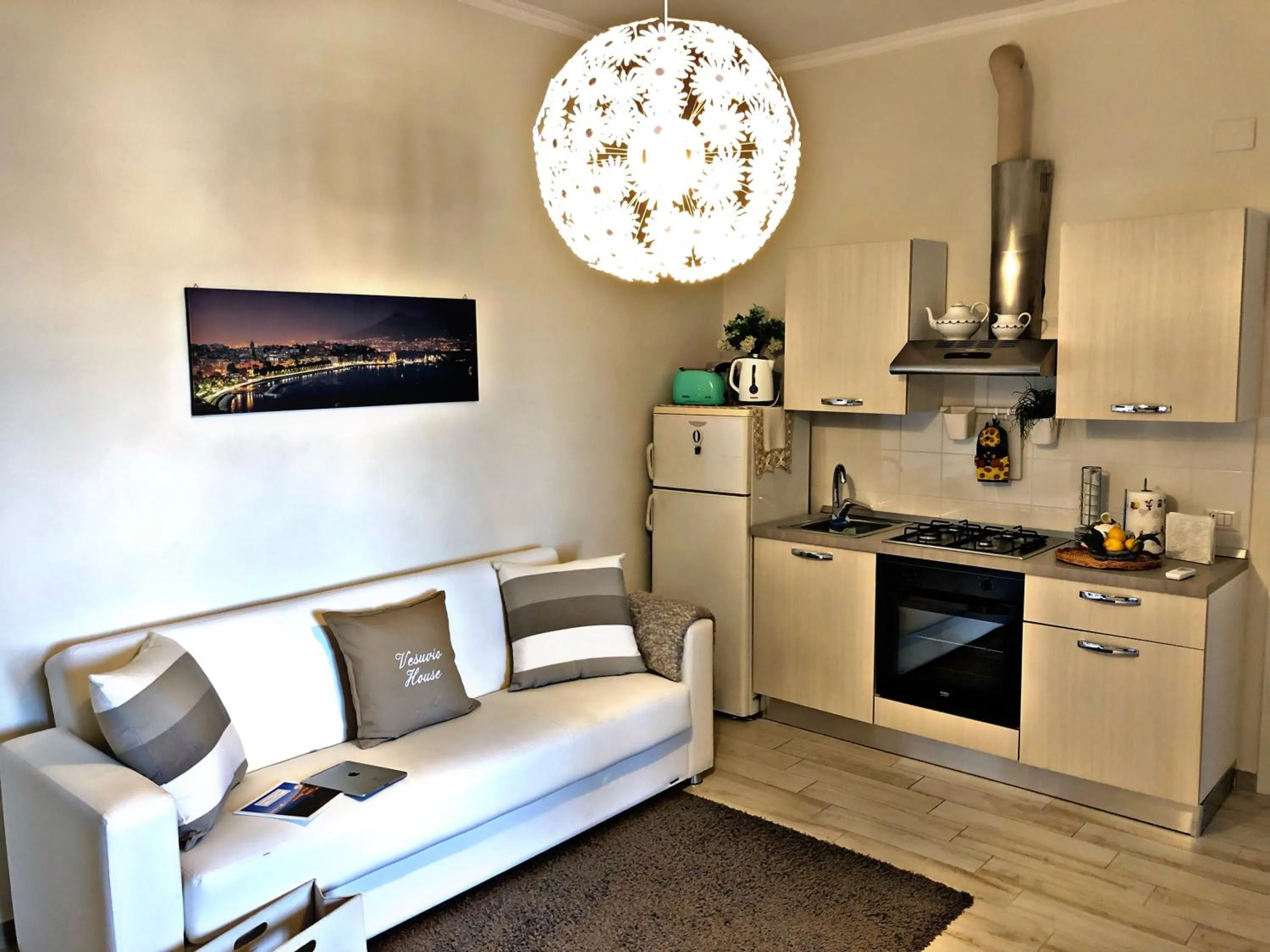 Vesuvio House appartamento indipendente e centrale