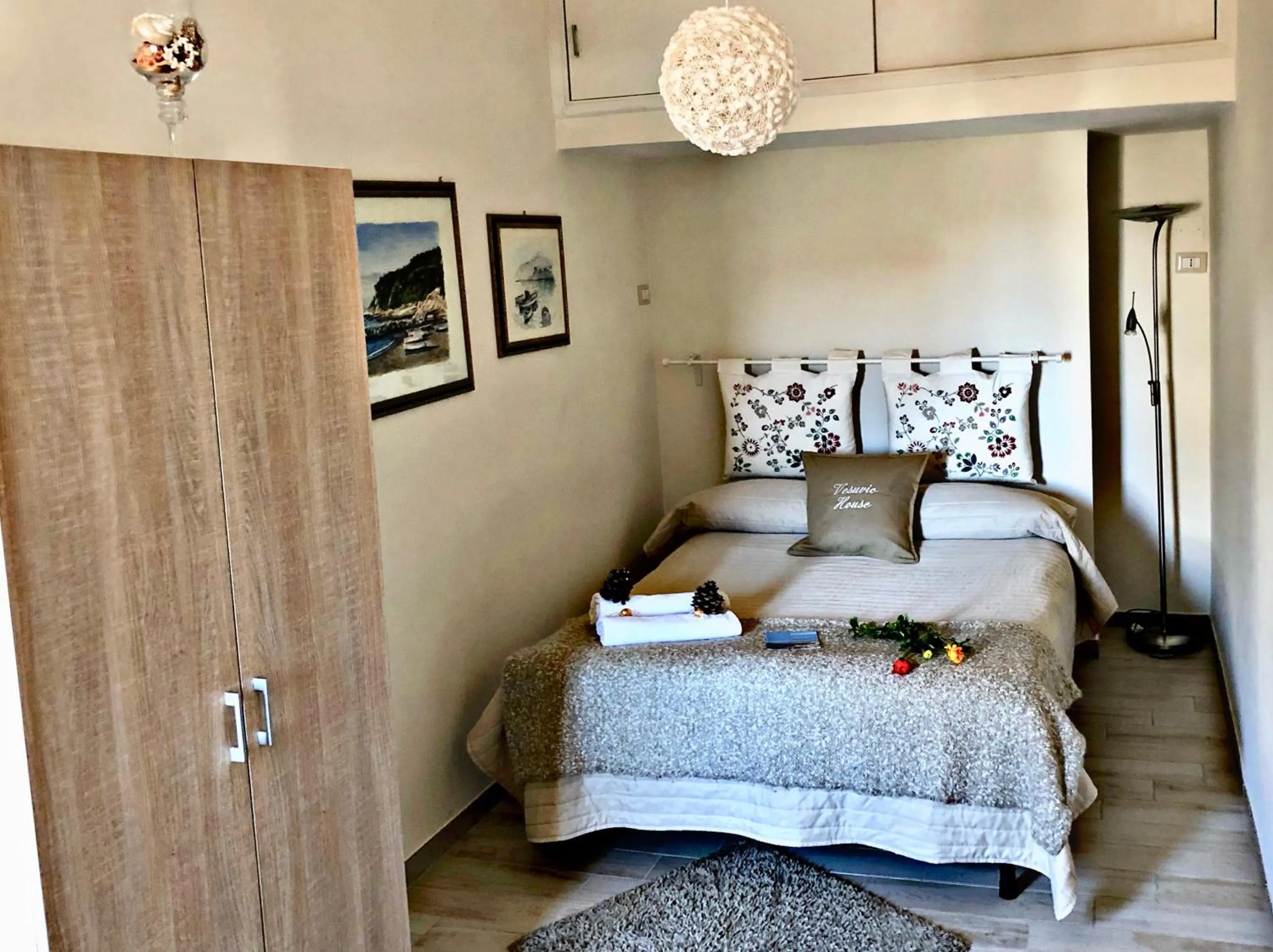 Bed in Vesuvio House appartamento indipendente e centrale