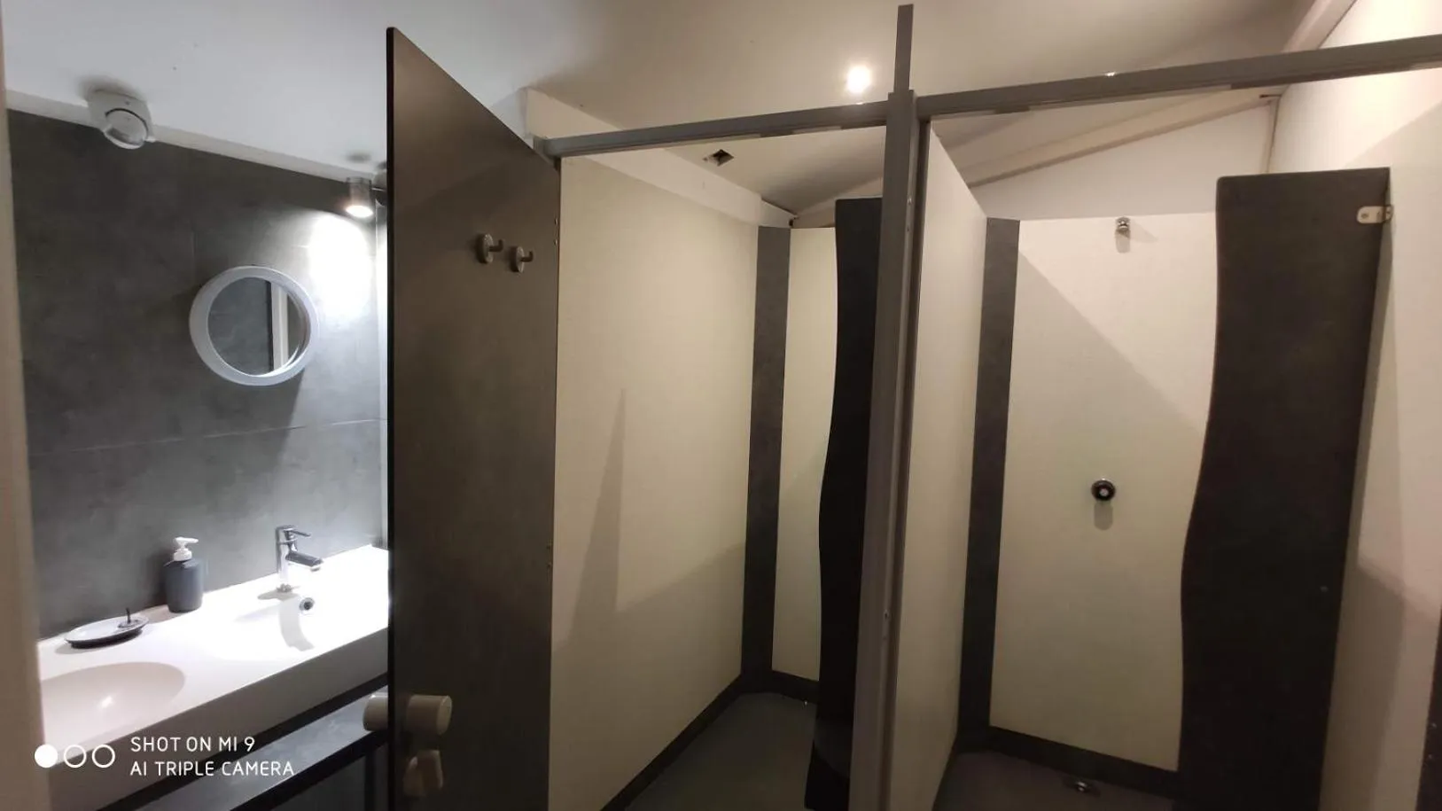 Shower in Gîte Le Chemin vers l'Etoile