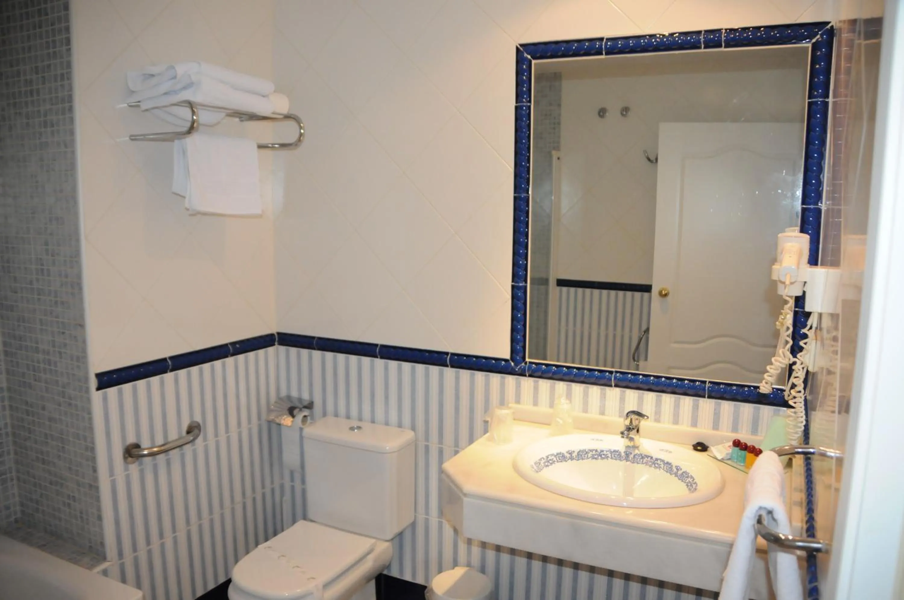 Bathroom in Hotel Las Yucas