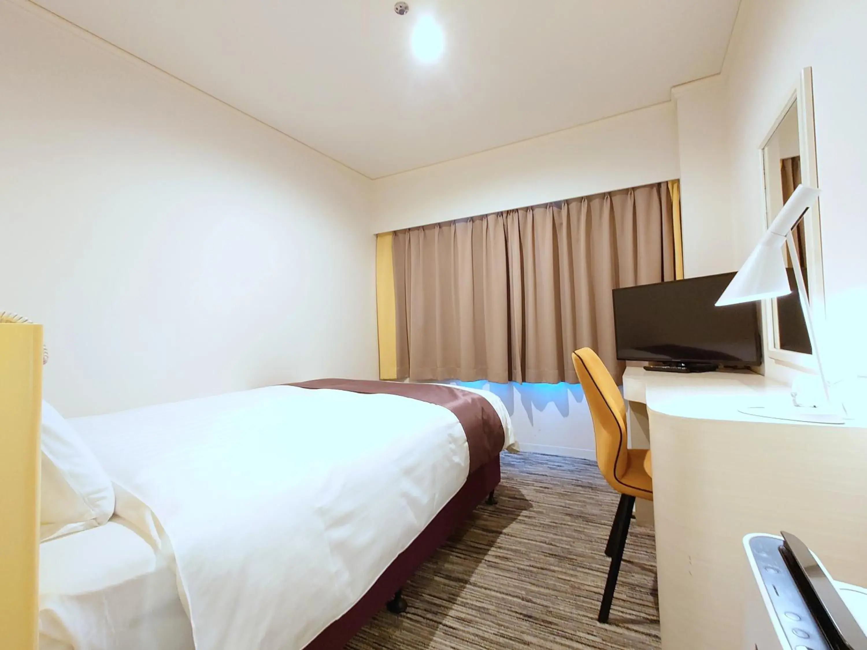 Bedroom, Bed in Hotel Montoview Yonezawa Bedroom, Bed in Hotel Montoview Yonezawa