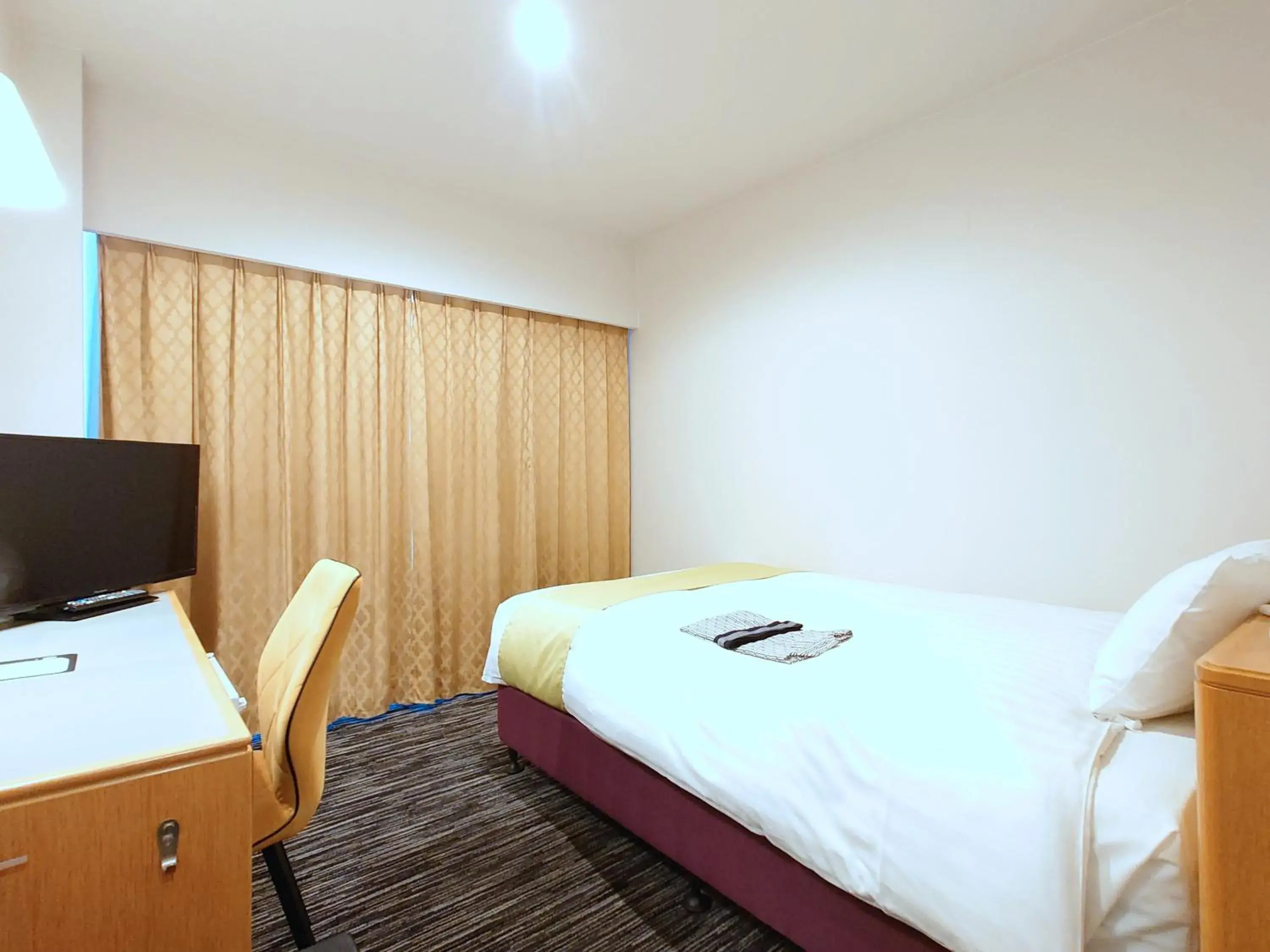 Bedroom, Bed in Hotel Montoview Yonezawa Bedroom, Bed in Hotel Montoview Yonezawa