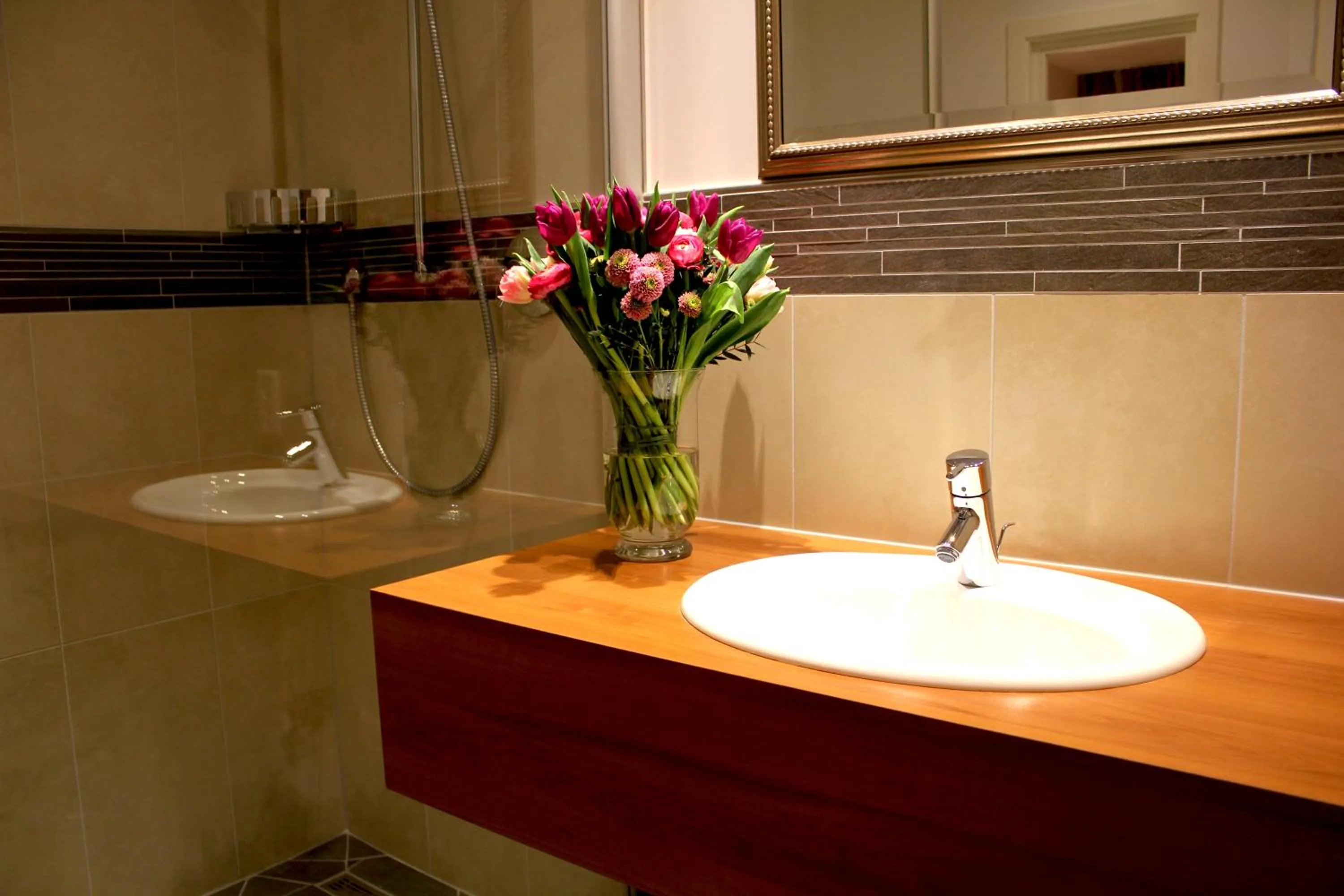 Bathroom in Hotel zur Post