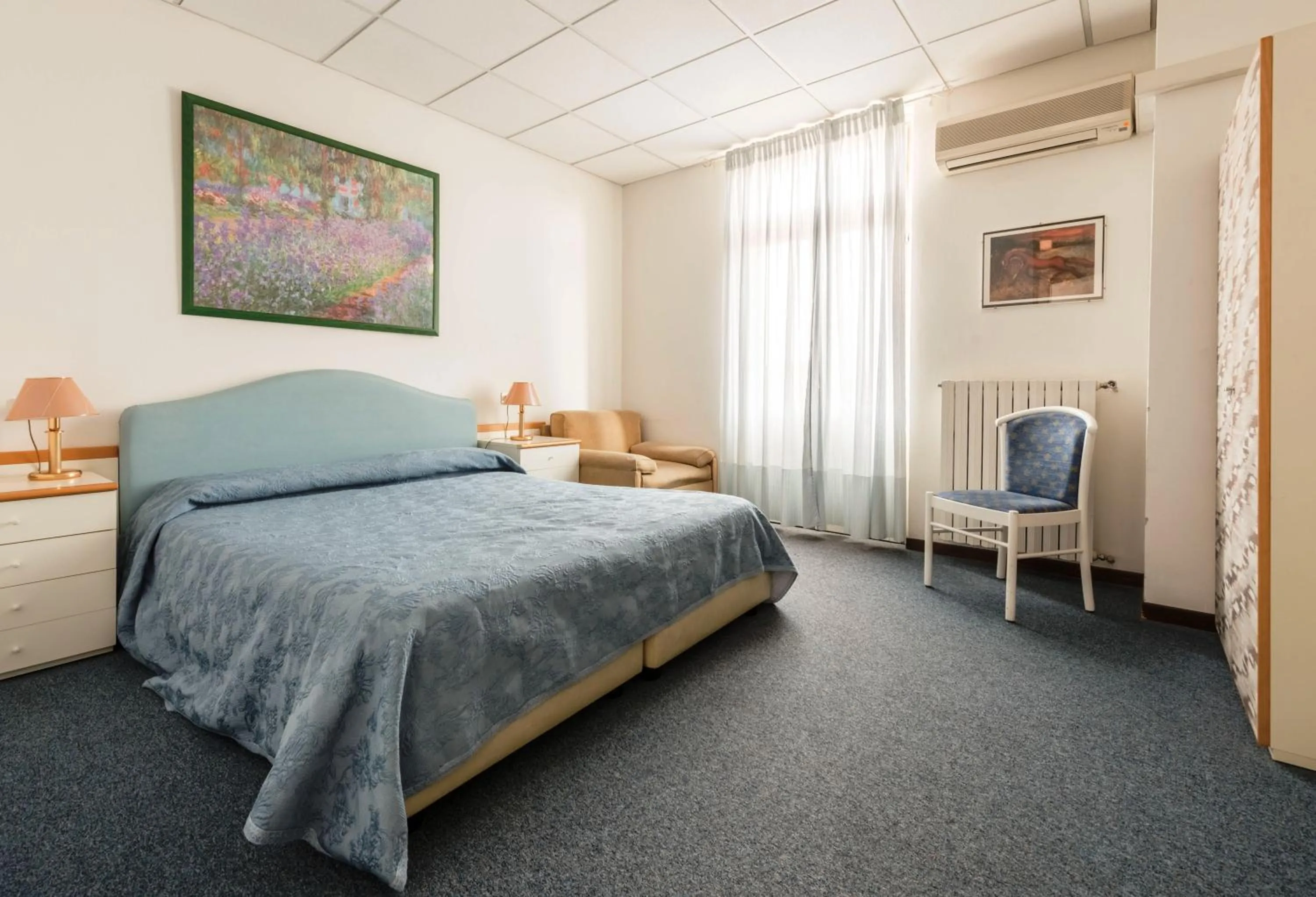 Bedroom, Bed in Hotel Maderno